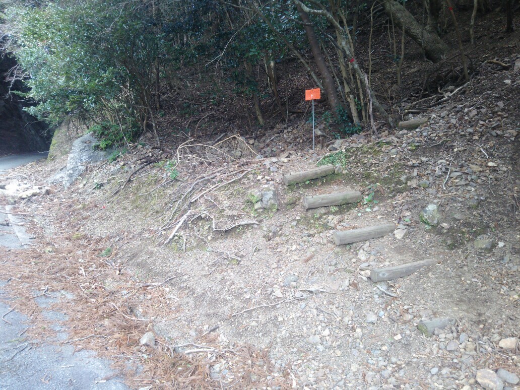 剣峠から八大竜王神社跡 京路山のピストン てるちゃんさんの伊勢市の活動日記 Yamap ヤマップ