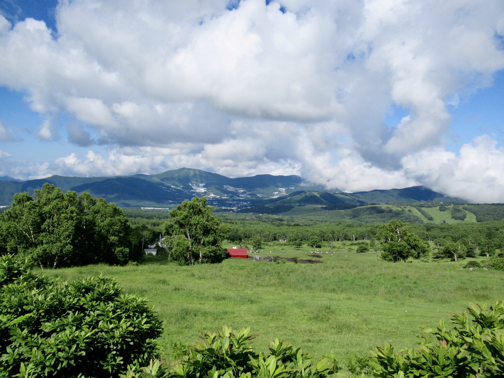 根子岳 四阿山 中四阿 小四阿 ヨーロッパの田舎のような風景でした Kobanaさんの四阿山 根子岳の活動日記 Yamap ヤマップ
