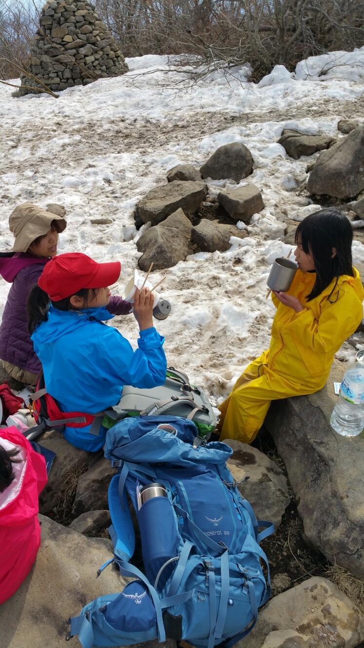 山ガール三姉妹 登山9回目 山ガール三姉妹さんの船形山 御所山 泉ヶ岳 蛇ヶ岳の活動データ Yamap ヤマップ