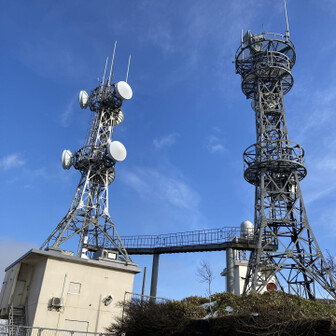 docomoの電波塔らしい。