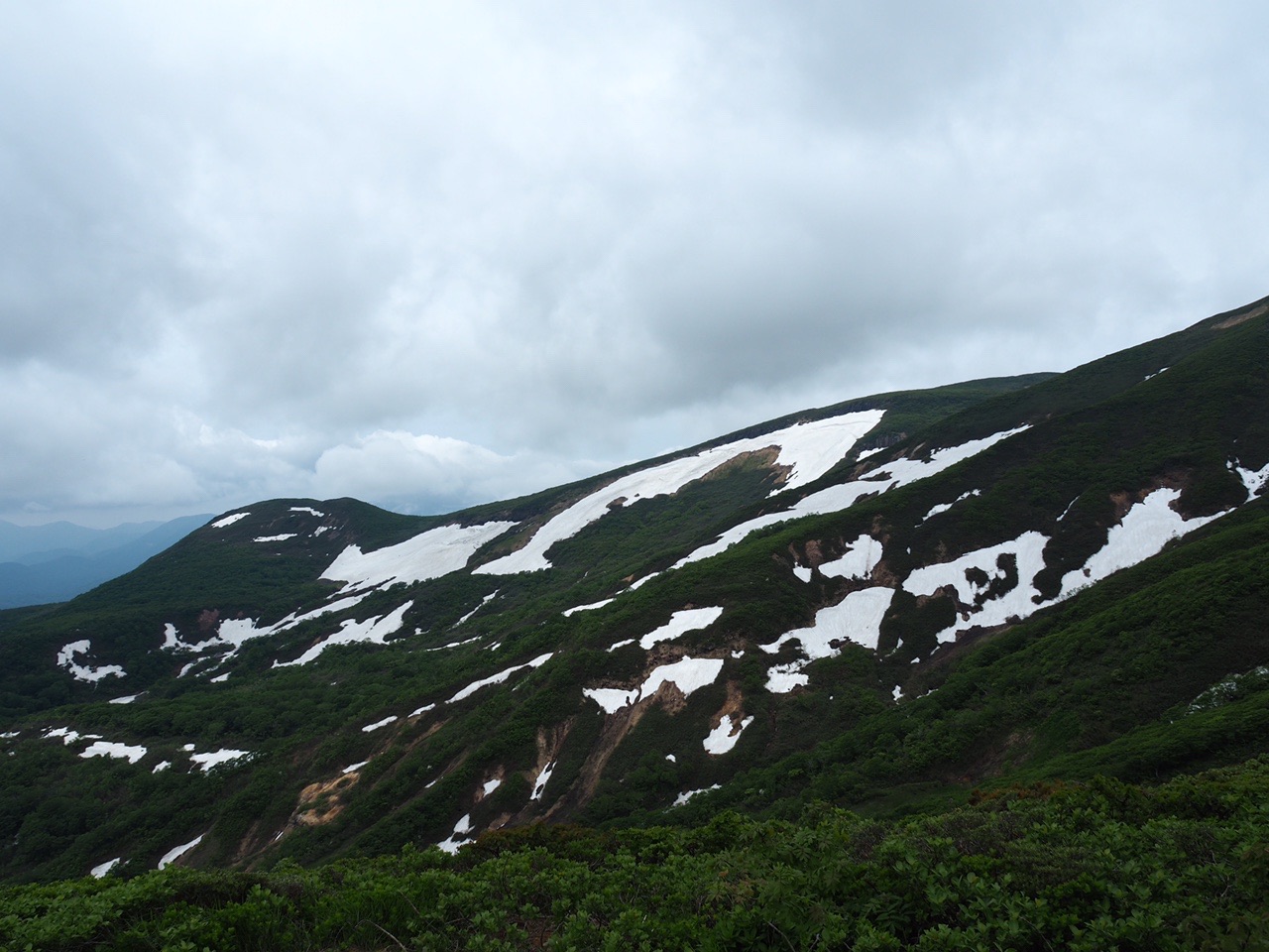 栗駒山 須川岳 いわかがみ平から須川温泉 ミイナさんの栗駒山 須川岳 秣岳 虚空蔵山の活動データ Yamap ヤマップ