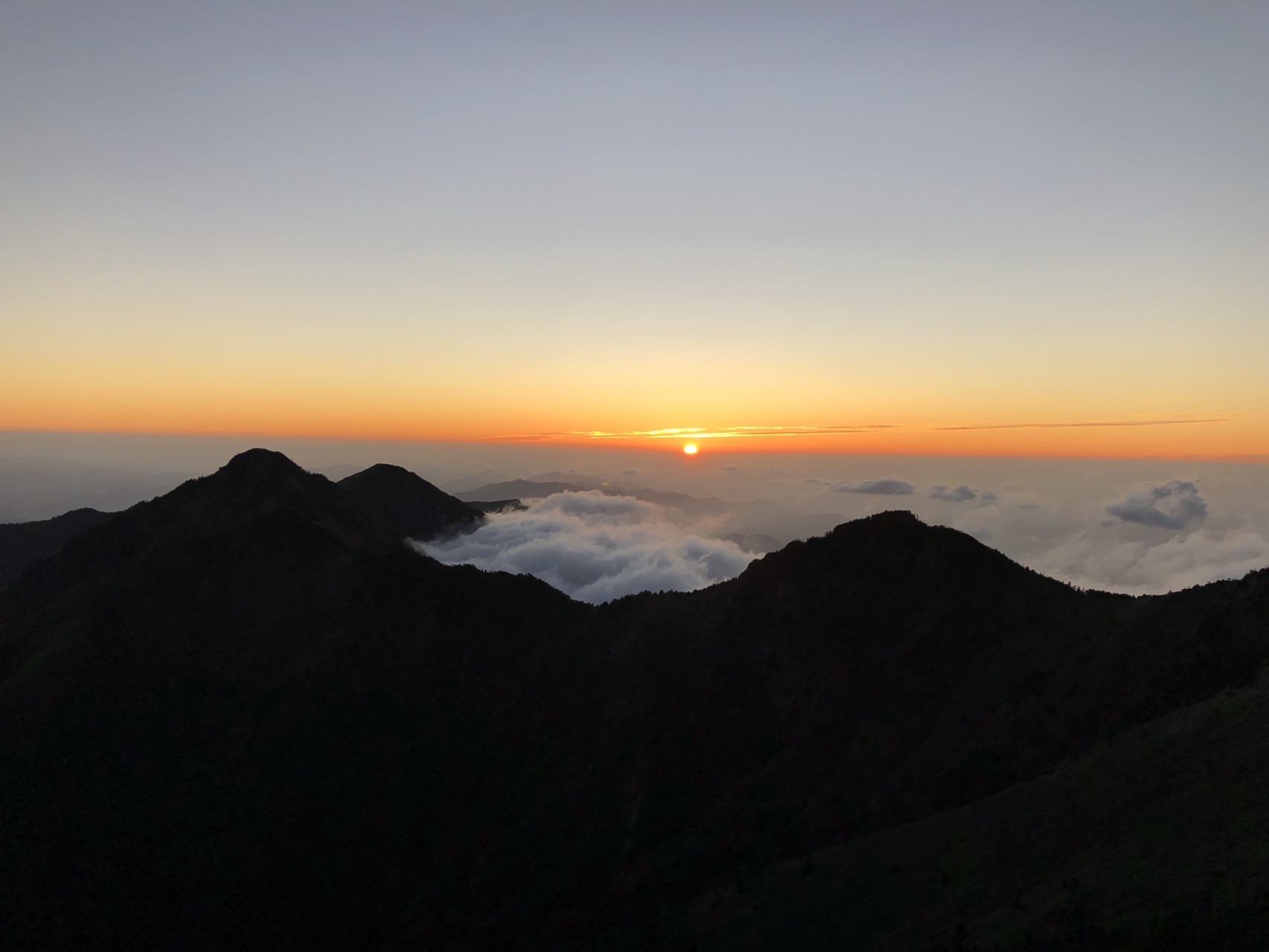 紅葉の アーベントな石鎚山 ねぷちゅん106さんの石鎚山 堂ヶ森 二ノ森の活動データ Yamap ヤマップ