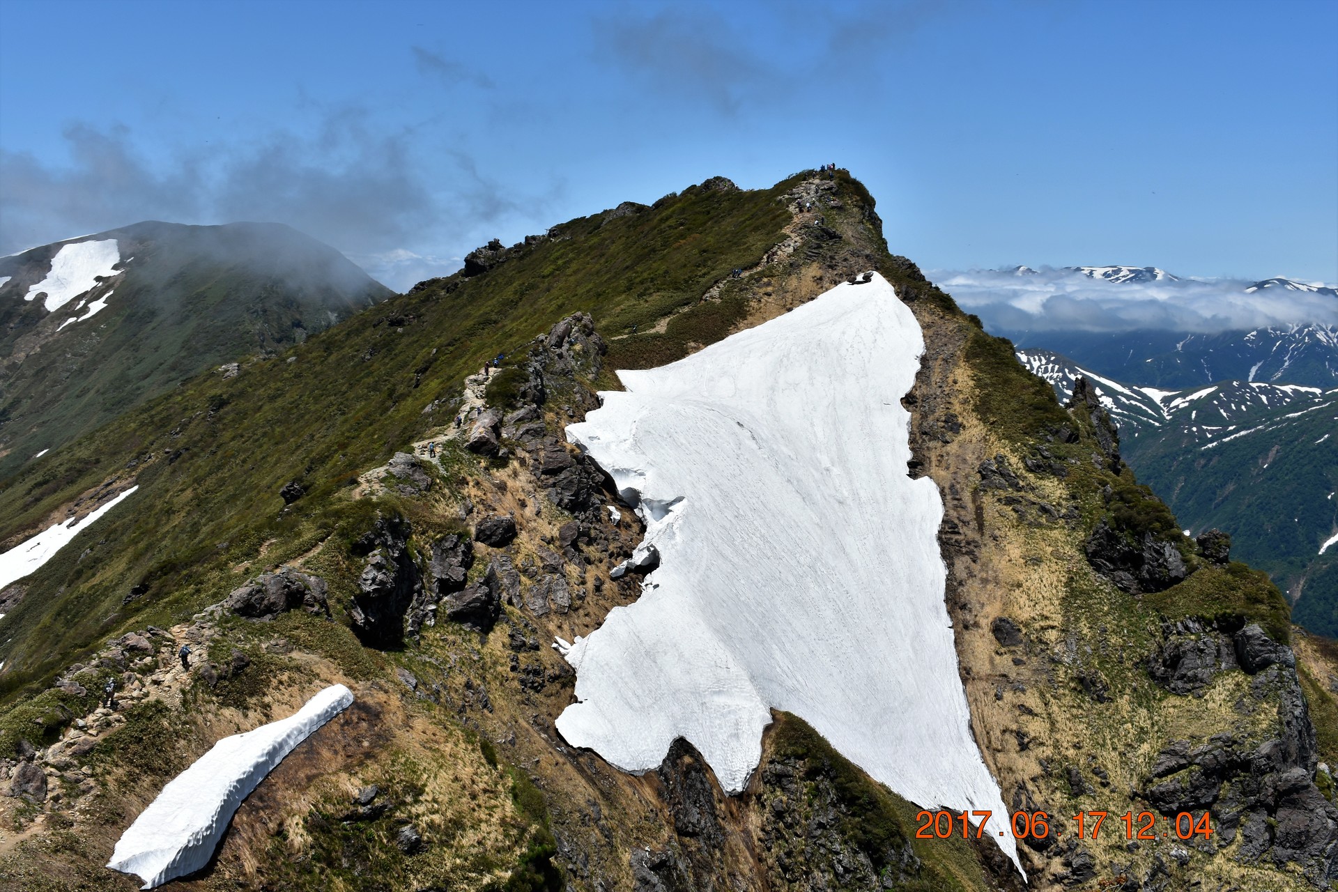 狙い通りの好天 絶景の谷川岳 ロープウェイ 天神尾根 星 山川さんの谷川岳 七ツ小屋山 大源太山の活動データ Yamap ヤマップ