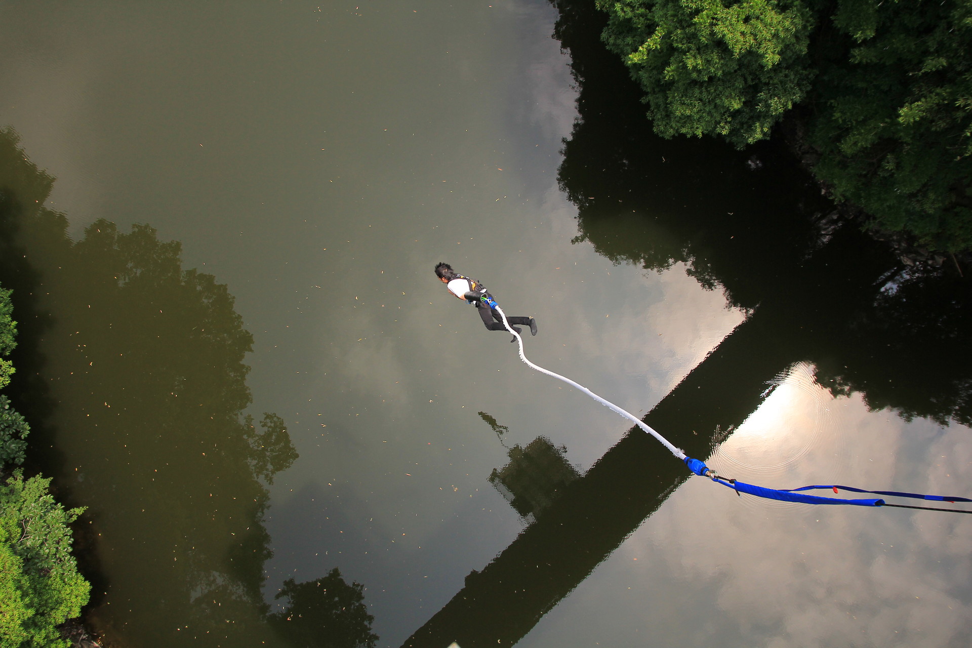 特別編 バンジージャンプに二度目の挑戦 開運バンジー 奈良県生駒郡平群町信貴山 ユッキーさんの生駒山 神津嶽 大原山の活動データ Yamap ヤマップ