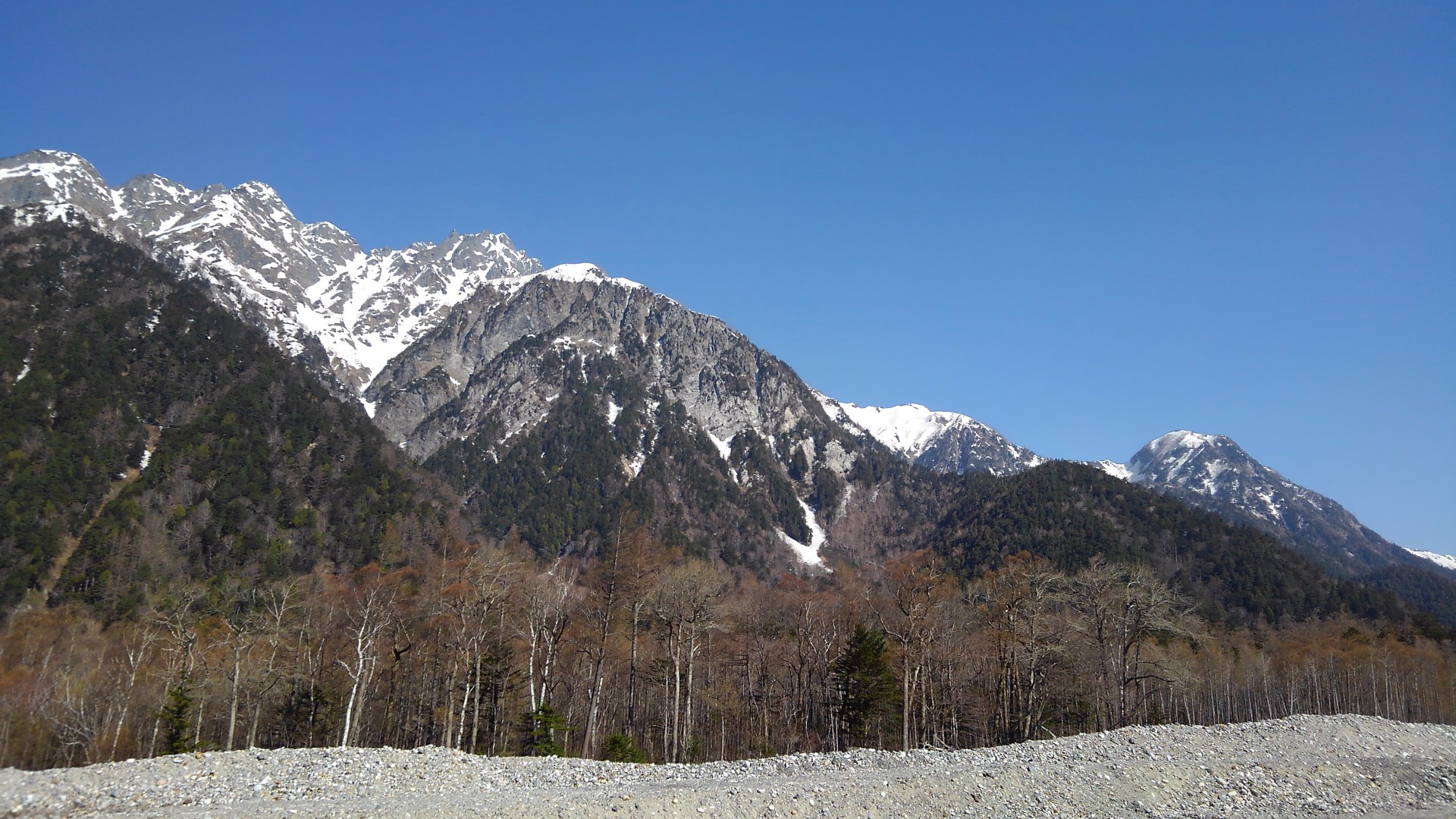 残雪期の奥穂高岳 しーがみんさんの槍ヶ岳 穂高岳 上高地の活動日記 Yamap ヤマップ