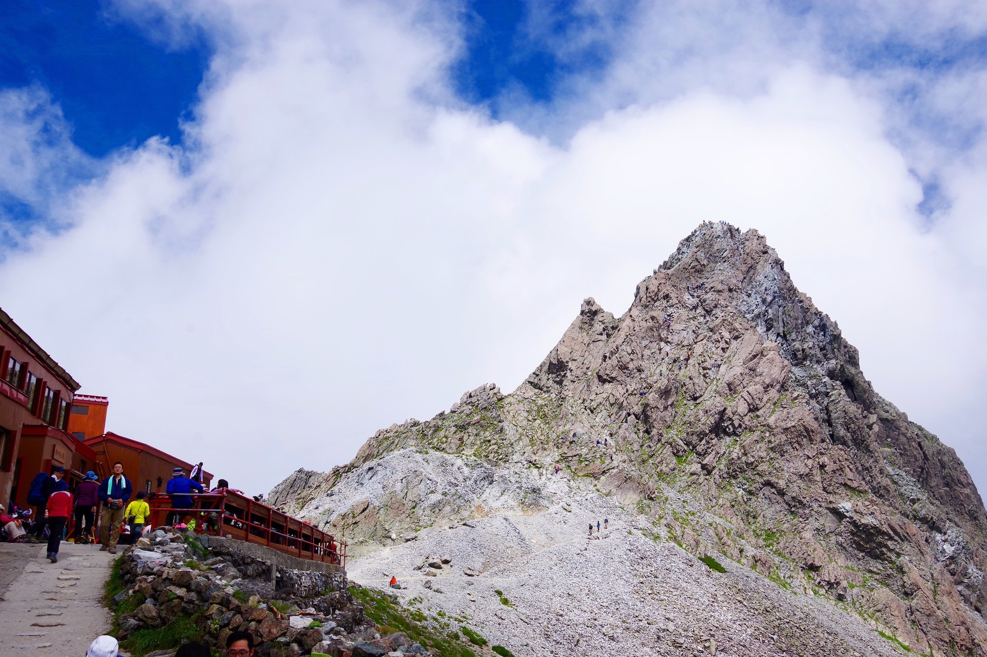 槍ヶ岳 北アルプス表銀座縦走 東鎌尾根ルート まこっちゃんさんの槍ヶ岳 穂高岳 上高地の活動データ Yamap ヤマップ