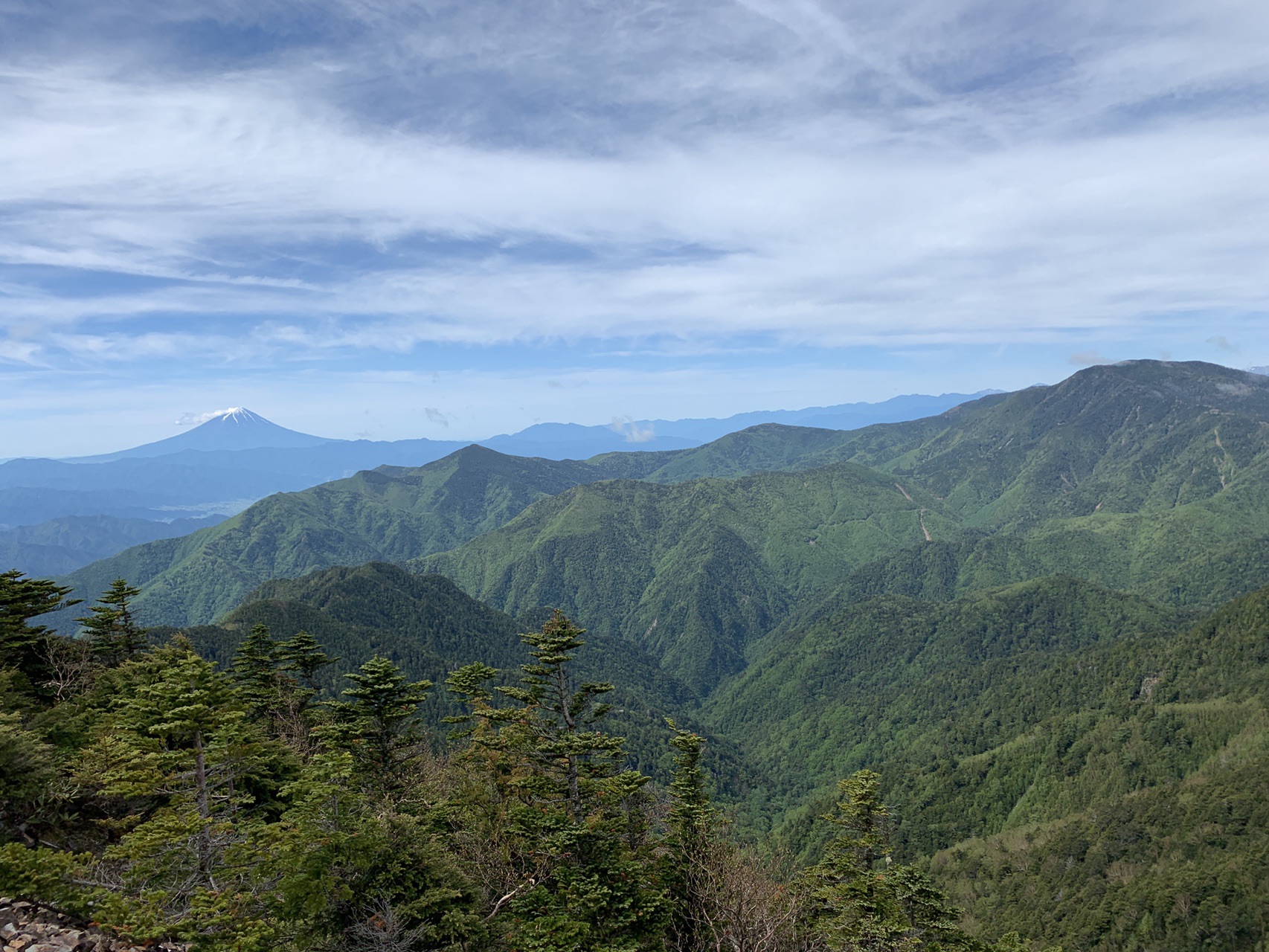 甲武信ヶ岳日帰り周回 毛木平 千曲川源流 甲武信ヶ岳 十文字峠 毛木平 タツ山さんの甲武信ヶ岳の活動データ Yamap ヤマップ