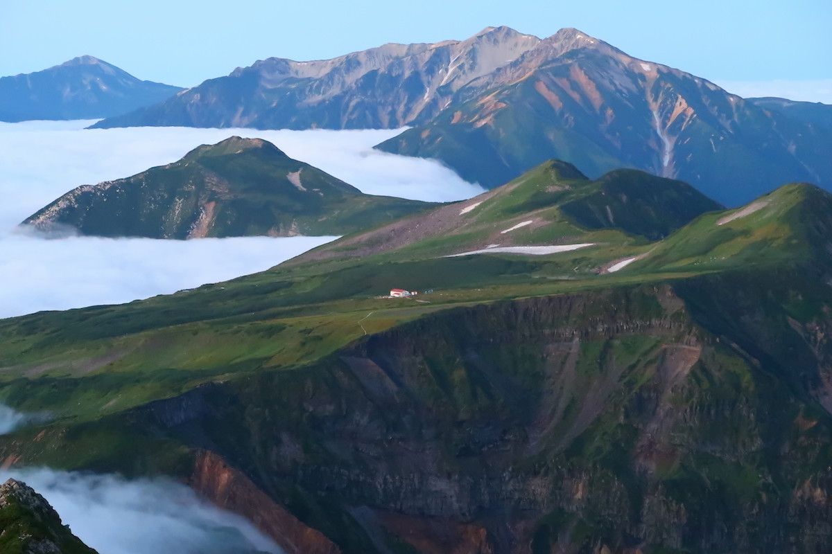 薬師岳 立山縦走 稜線は天国も立山の木道が地獄 たかぼーさんの水晶岳 薬師岳 黒部五郎岳の活動データ Yamap ヤマップ
