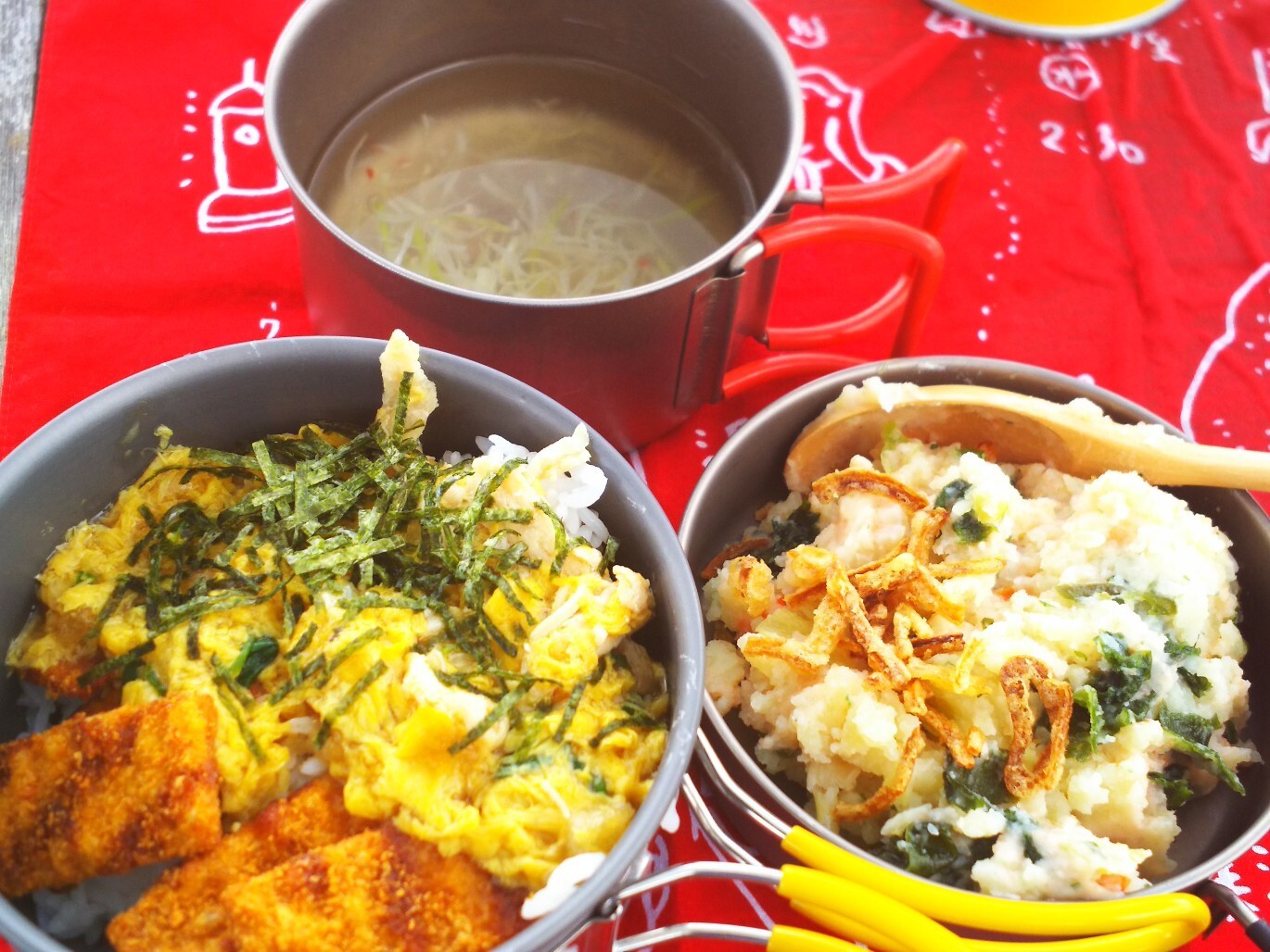 食欲の秋 山めし研究再開でほぼコンビニ山めしトライアル Tonyさんの宝篋山 富岡山の活動データ Yamap ヤマップ