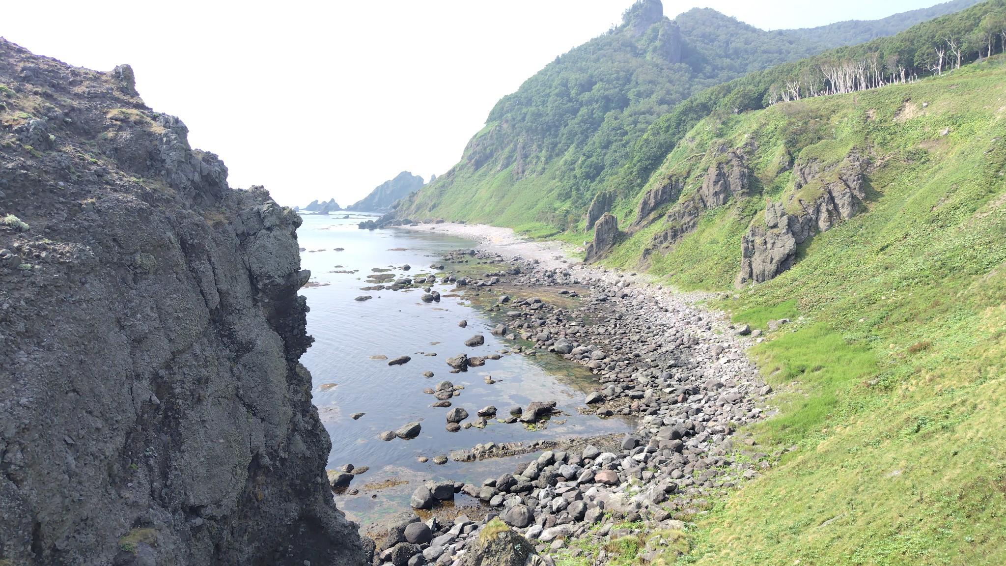 ペキンの鼻から見た相泊側。