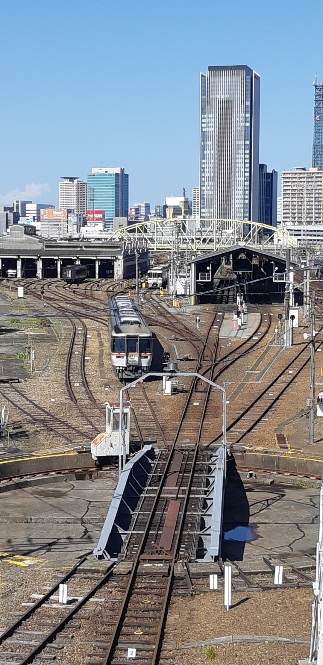 鉄ネタ 名駅周辺の車両基地巡り 名古屋市の写真80枚目 近年滅多に見かけない転車台があった 昭 Yamap ヤマップ