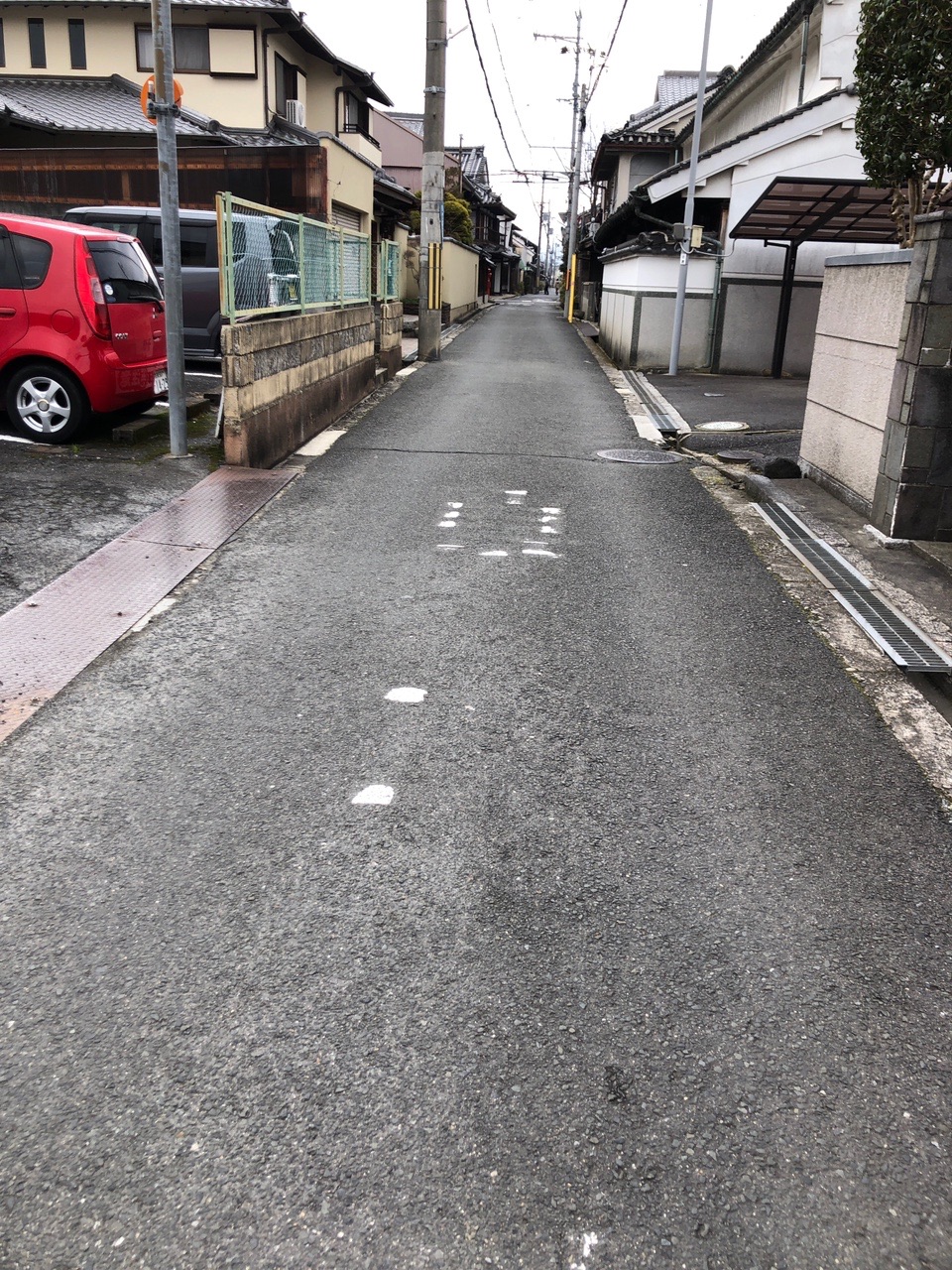 高取山 大和八木駅からスタートし、横大路を歩きます。当時の面影は皆無です。