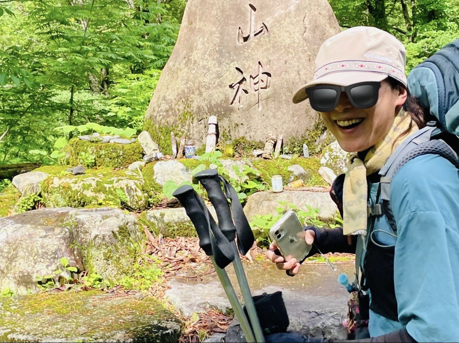 山の神でお参り。
楽しそうなぼく。
🙅🏻‍♀️「こんなにおっきいの○らないよ〜/////」（←