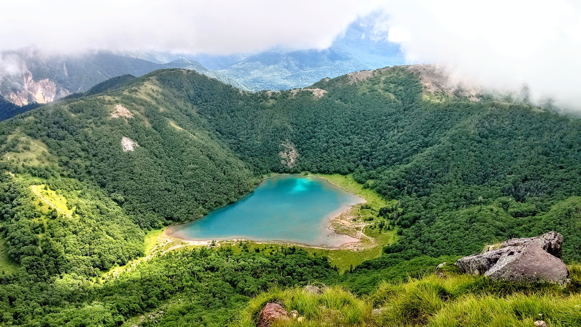 東山魁夷　森と湖の国フィンランド　『白夜光』　日経セールスセンター限定350 Amazon.co.jp: 東山魁夷『緑響く』プリハード印刷 風景画 日本画