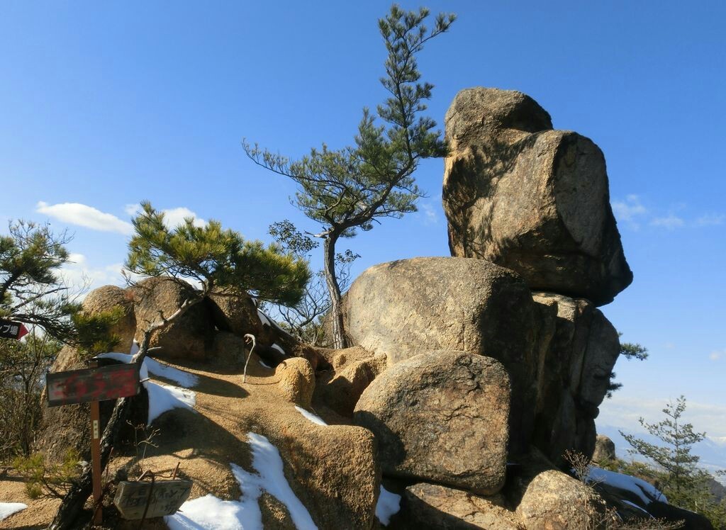 金勝アルプス( 滋賀県栗東市) 三上山(野洲市) / YAMAP の山