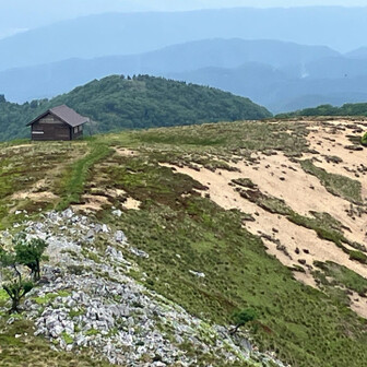 避難小屋