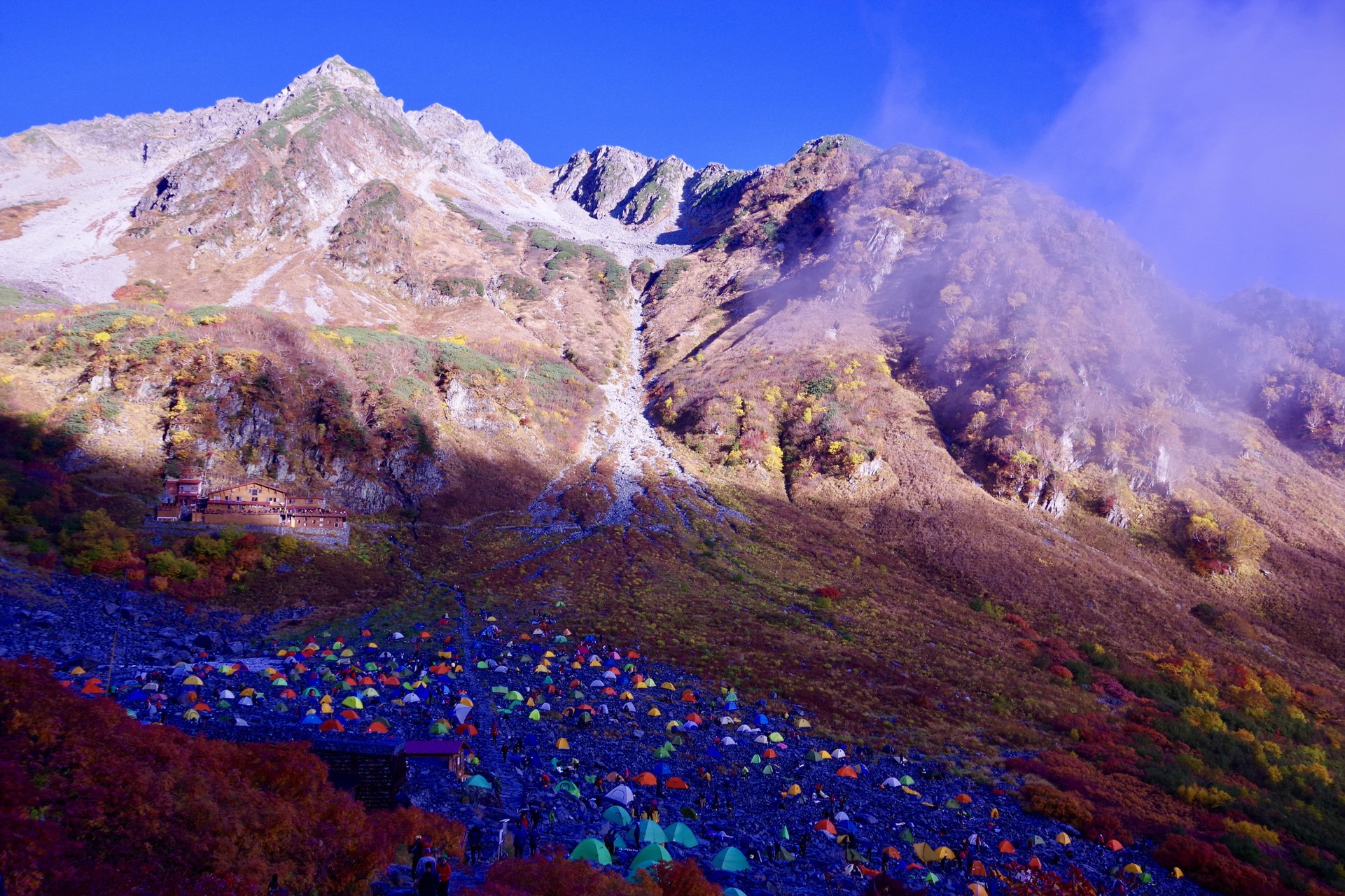 天空のテント村 涸沢 紅葉 北穂のオマケ付き まこっちゃんさんの槍ヶ岳 穂高岳 上高地の活動日記 Yamap ヤマップ