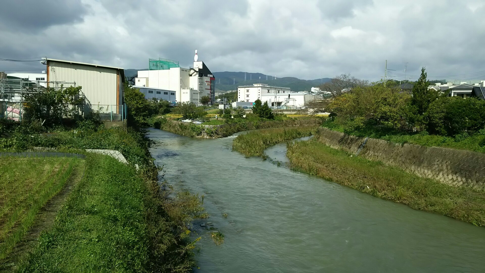 竜王山(茨木市)・阿武山 箕川と勝尾寺川の合流点　