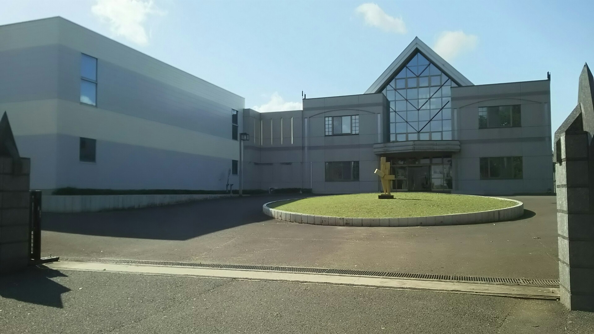 竜王山(茨木市)・阿武山 浪速少年院
ここに郡山城は建っていたと思われる。