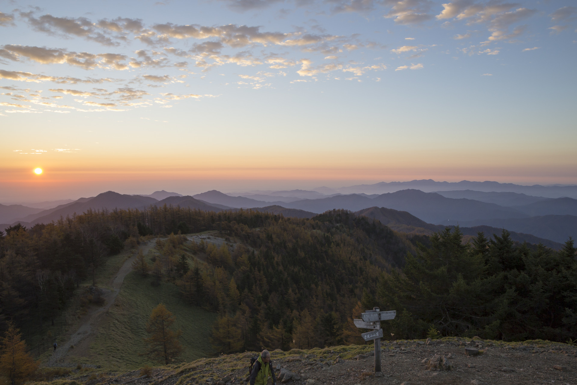 秋の雲取山テント泊 たきさんの雲取山 鷹ノ巣山 七ツ石山の活動データ Yamap ヤマップ