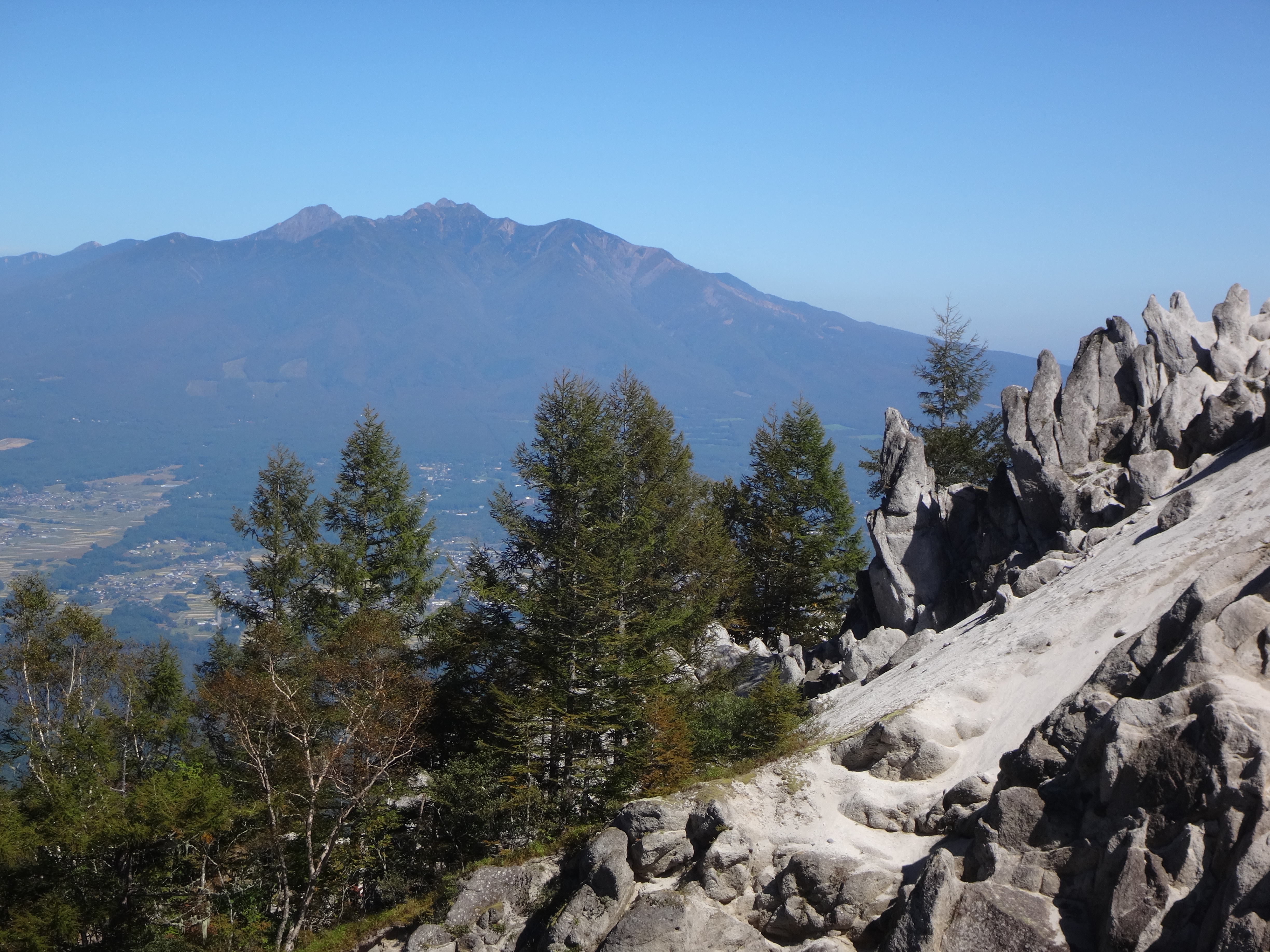 日向山 尾白川渓谷 白駒池 展望良好 紅葉もマズマズ Hiro7667さんの甲斐駒ヶ岳 日向山 山梨県北杜市 の活動データ Yamap ヤマップ