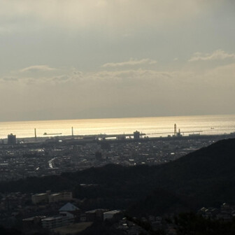 紀泉アルプス・飯盛山・ボンデン山 夕暮れ