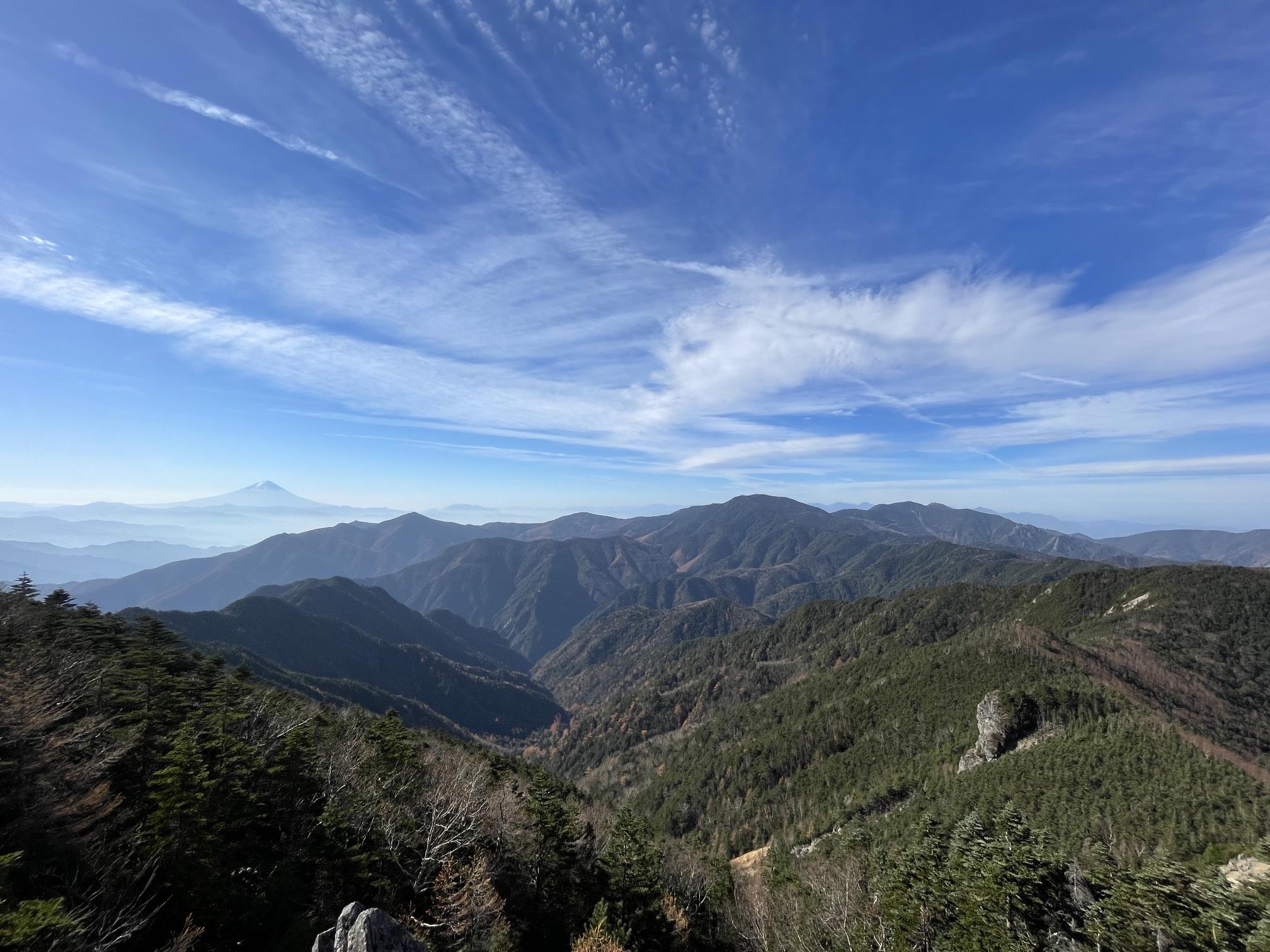 秋山（奥黒部） SLIP-ON R-11Sq R / Euro5 | Yoshimura Japan