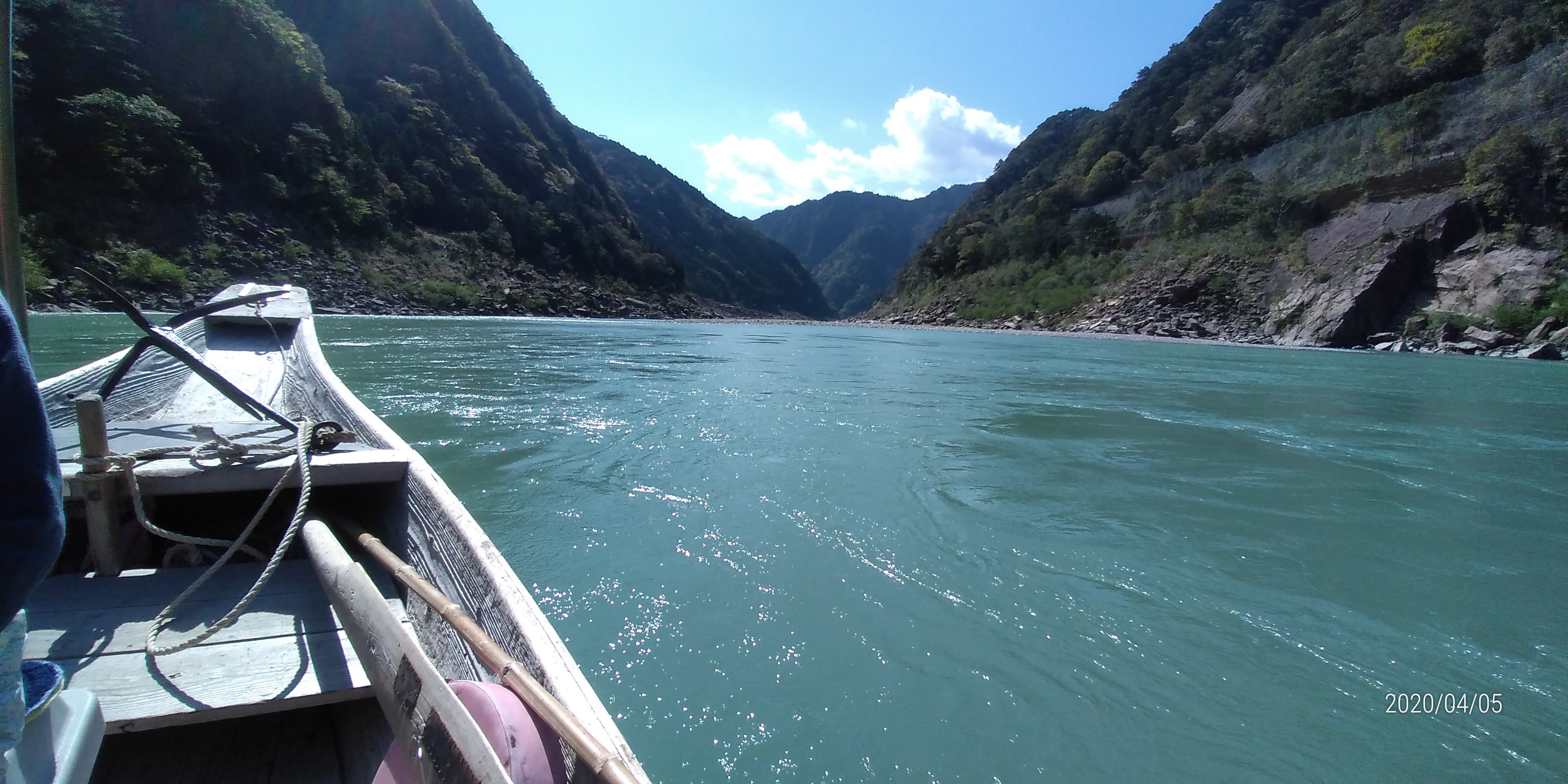 熊野古道中辺路 鼻白の滝と熊野川の川舟下り Banchanvinさんの熊野川その2 三和大橋 熊野大橋 の活動データ Yamap ヤマップ