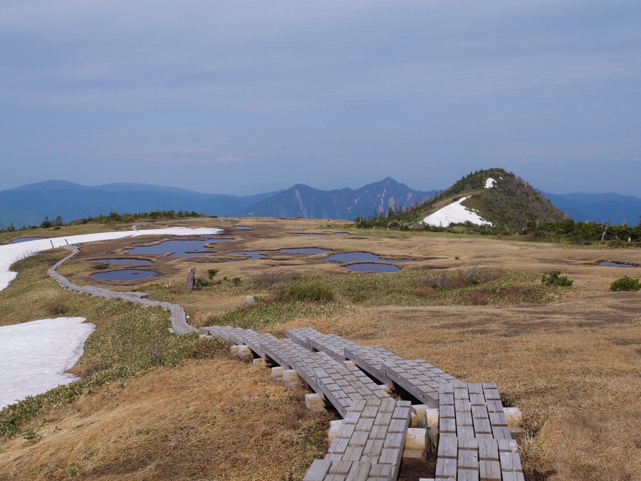 苗場山 登山バッチを買いに てつさんの苗場山 赤倉山 佐武流山の活動データ Yamap ヤマップ