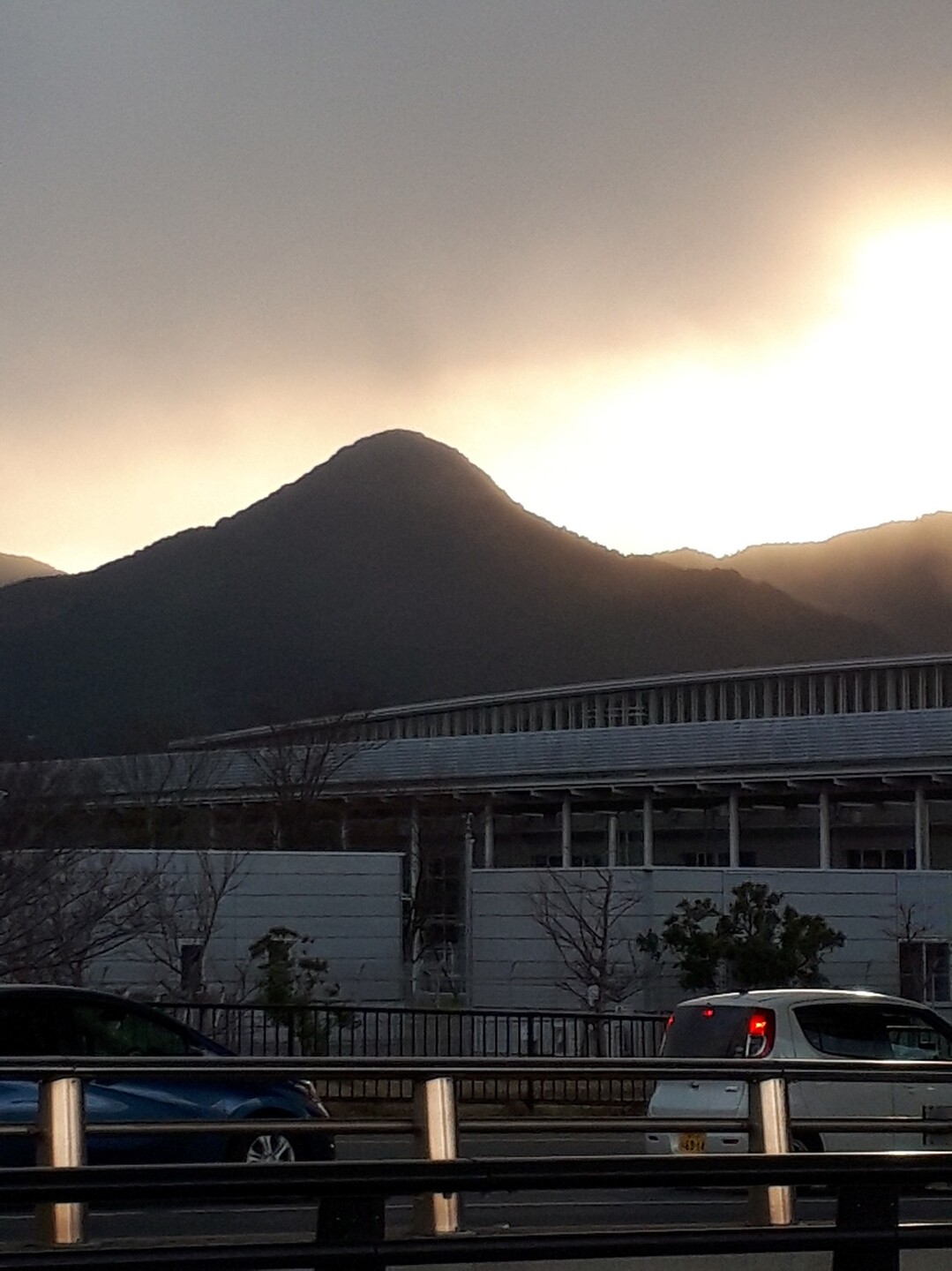 室見川歩道ウォーキング 渡り鳥さんの高祖山 飯盛山 叶岳の活動データ Yamap ヤマップ