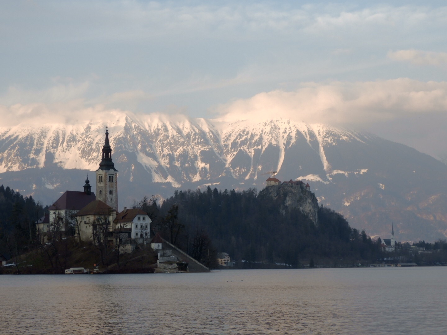 海外編 ユリアンアルプスの瞳 Bled Lake Slovenia Vogelさんのブレッド湖の活動データ Yamap ヤマップ