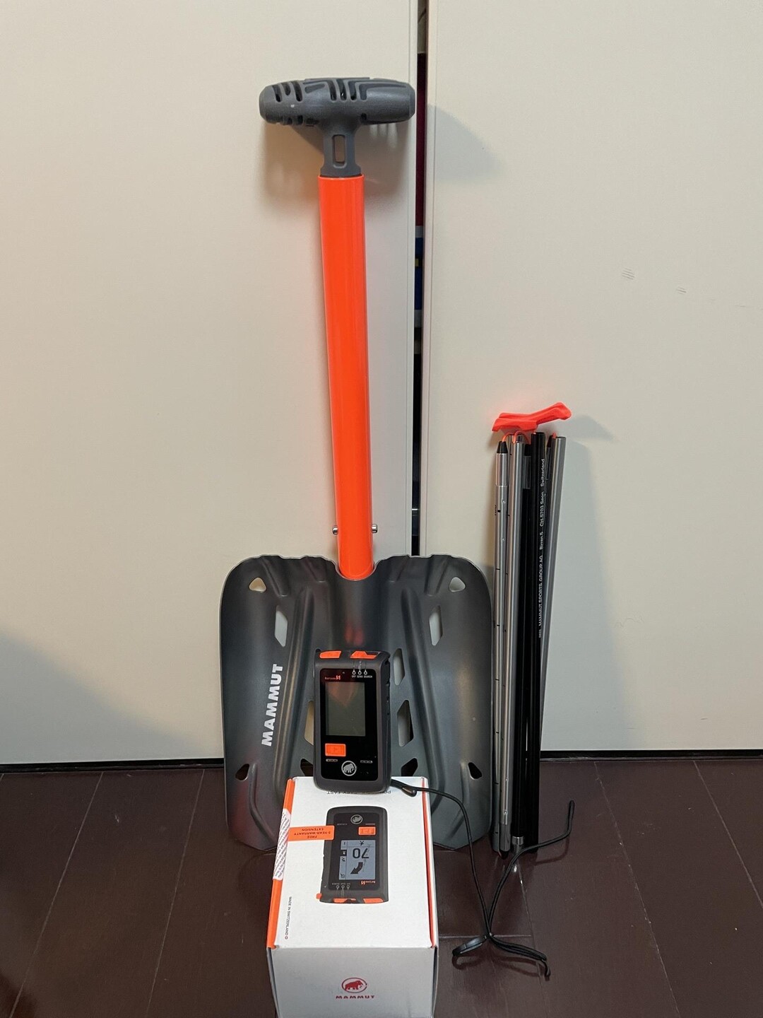 ビーコン&ゾンデのセット Arva evo4ビーコン、ゾンデ棒セット Arva