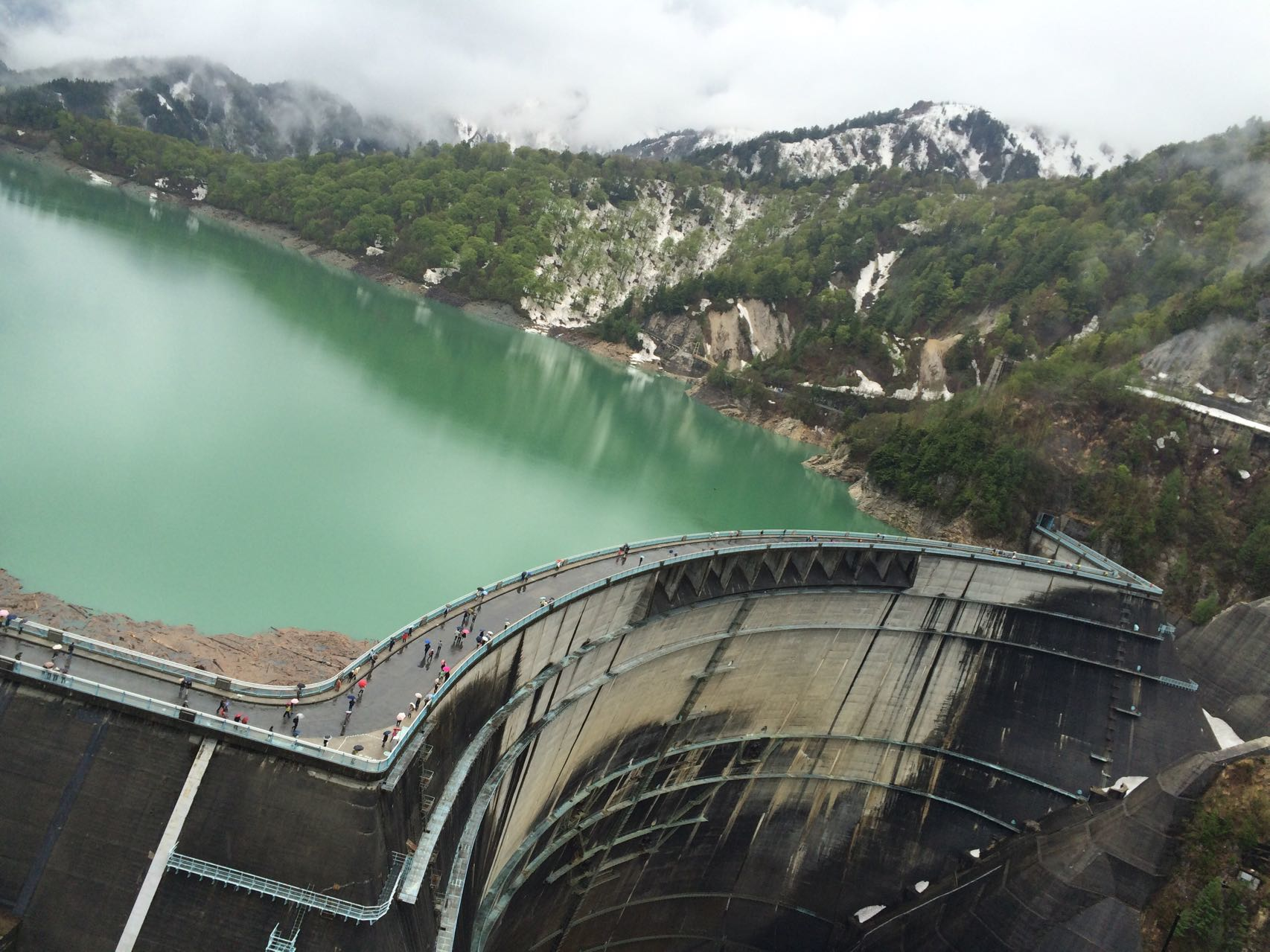 雨の黒部アルペンルート まるさんの鹿島槍ヶ岳 五竜岳 五龍岳 唐松岳の活動データ Yamap ヤマップ