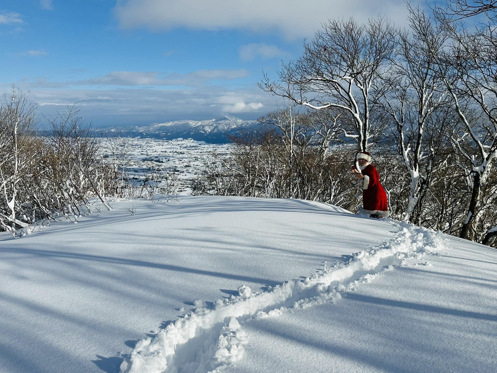 医王山・白兀山・箱屋谷山 ハート♥️を作りにいくサンタちゃん🤶