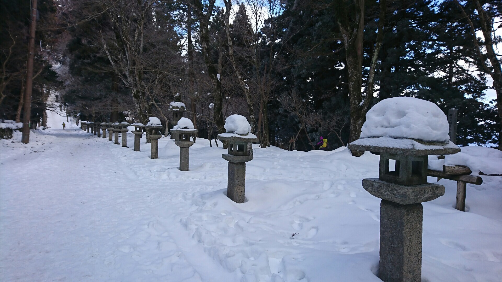 愛宕山2月参り しろりんさんの愛宕山 三頭山 朝日峯の活動日記 Yamap ヤマップ