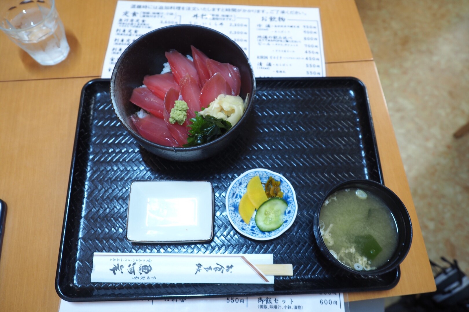 昼飯はマグロ丼