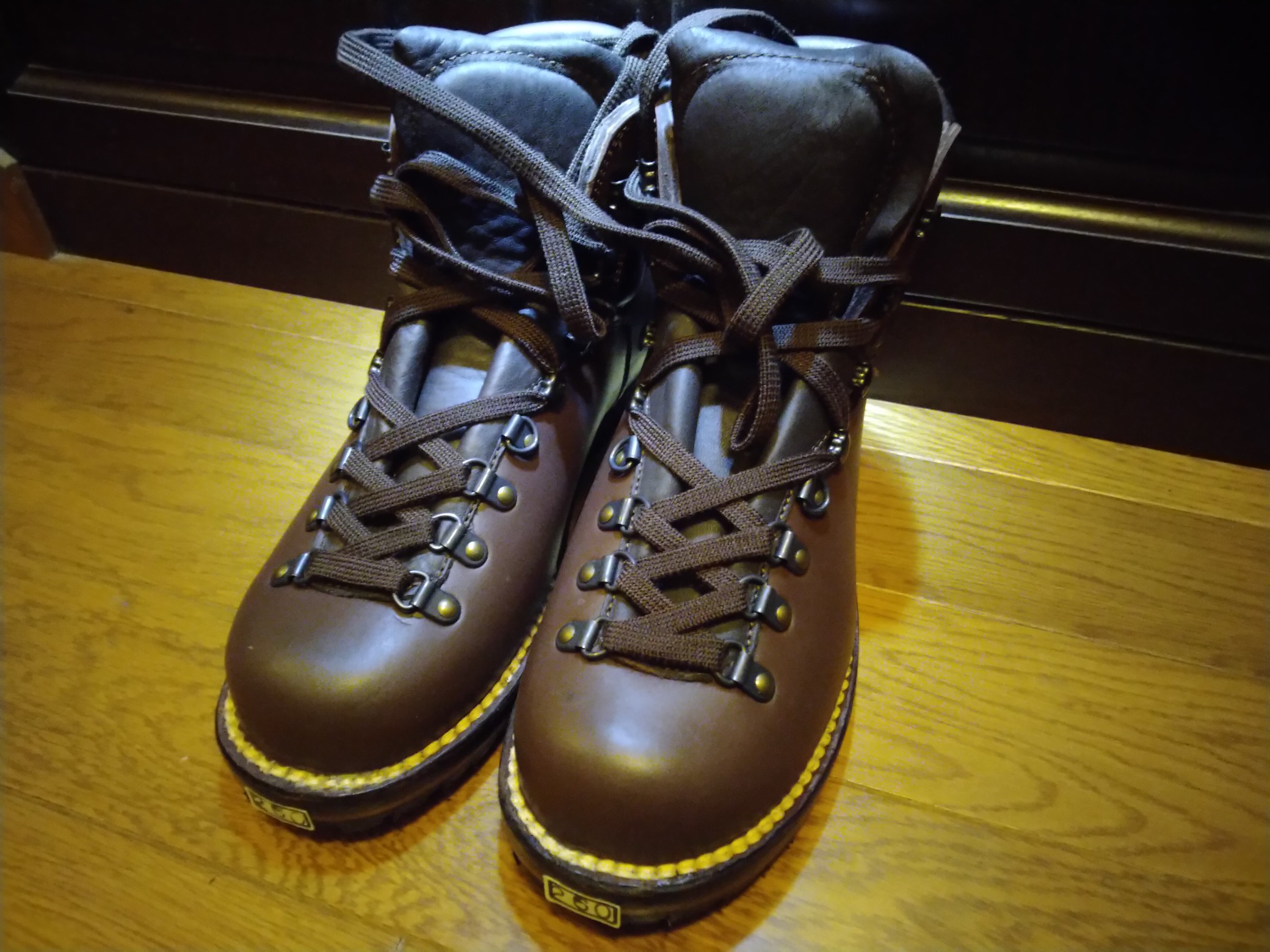 山幸オリジナル 軽登山靴を購入しました〜 / おちゃださんの