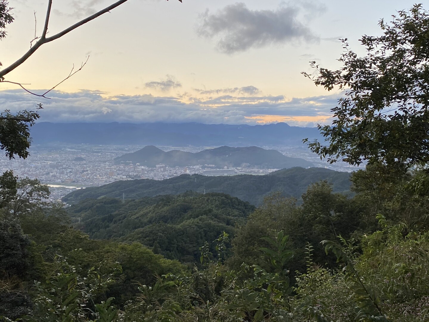 弁天山（椿山）の最新登山情報 / 人気の登山ルート、写真、天気など