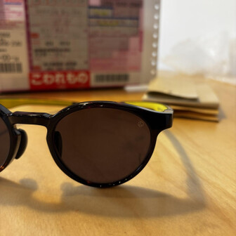 山伏・八紘嶺・笹山 で、もってコレがそのサングラス🕶️
ギャオさん、ありがとう😊
私たち安倍奥で絶対また会いますよね🤭