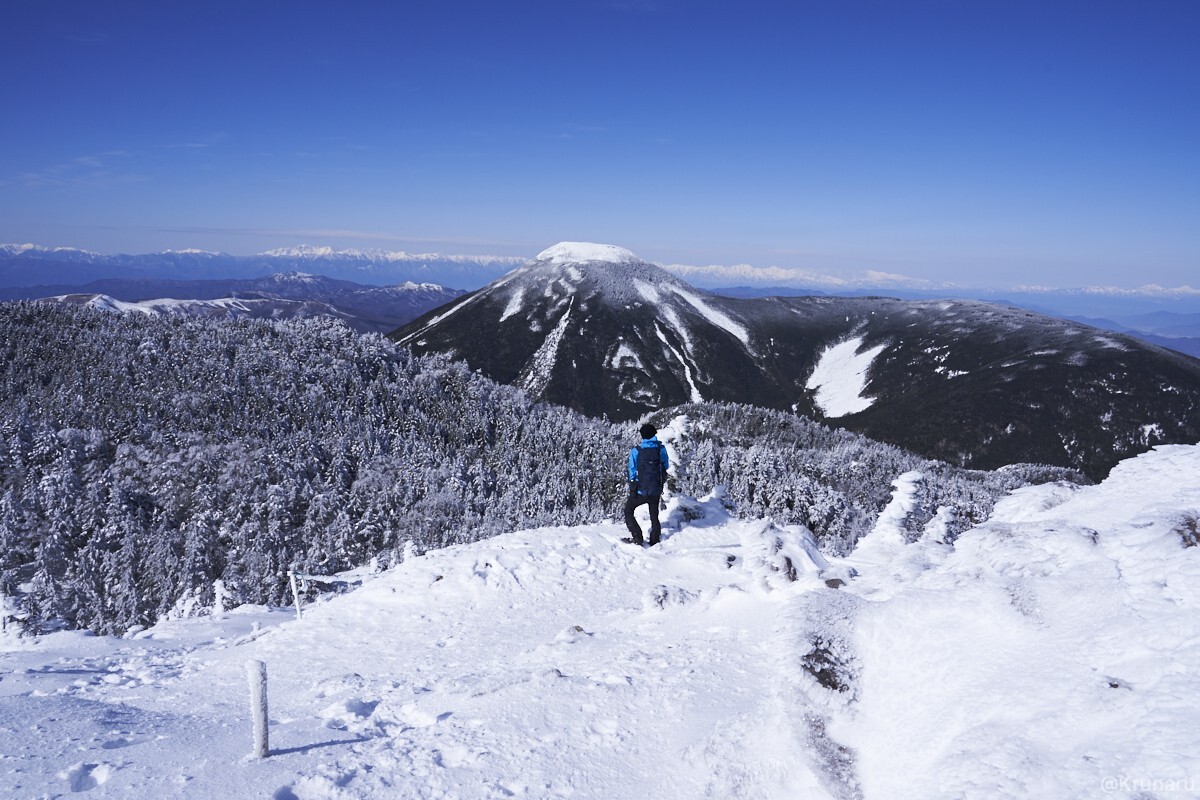 登山 八ヶ岳連峰 北横岳で雪山デビュー くるなるの山小屋