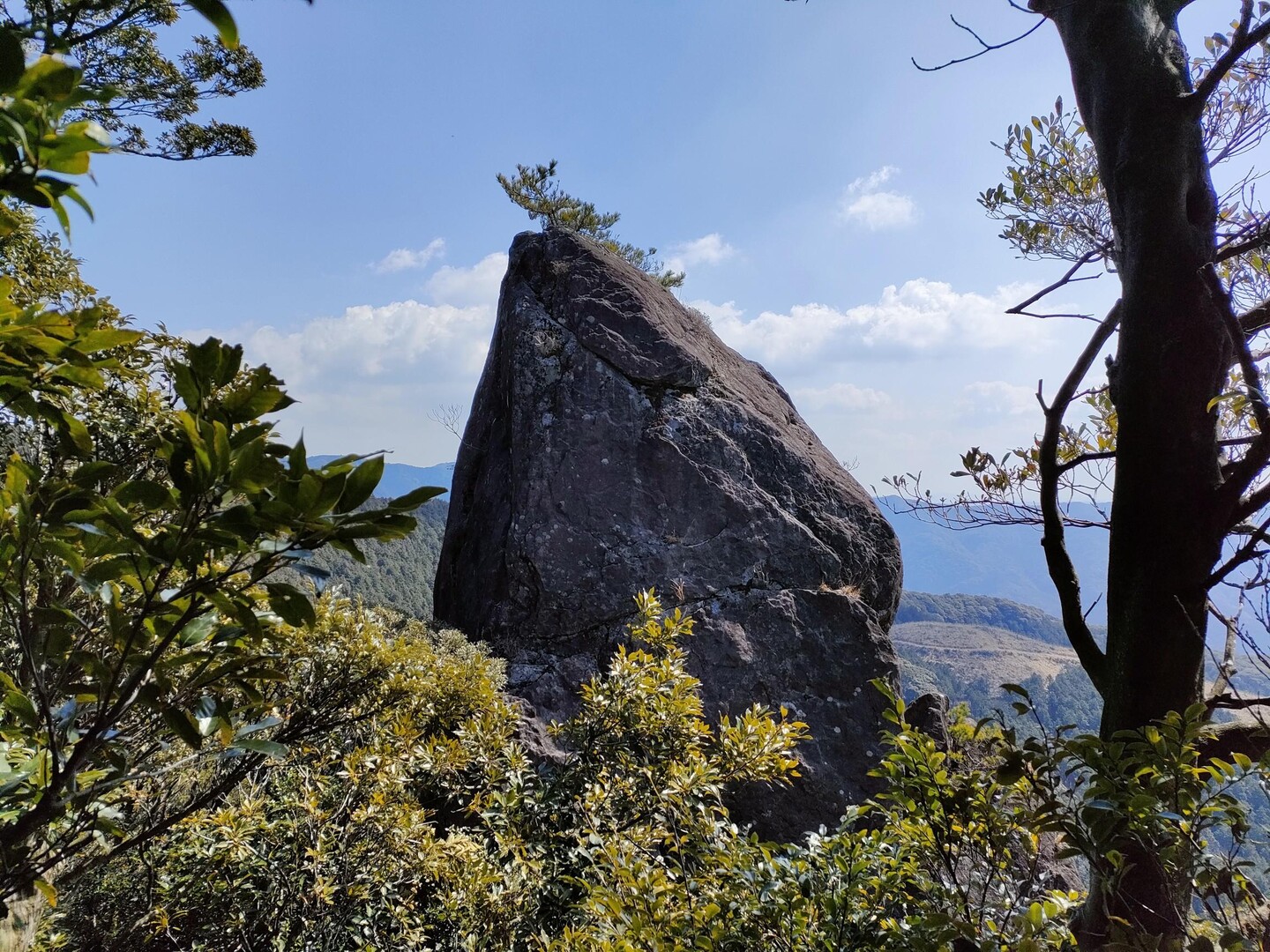 面白い。矢筈岳の岩ルートと落ちない岩 / あっちもさんの矢筈岳の活動データ YAMAP / ヤマップ