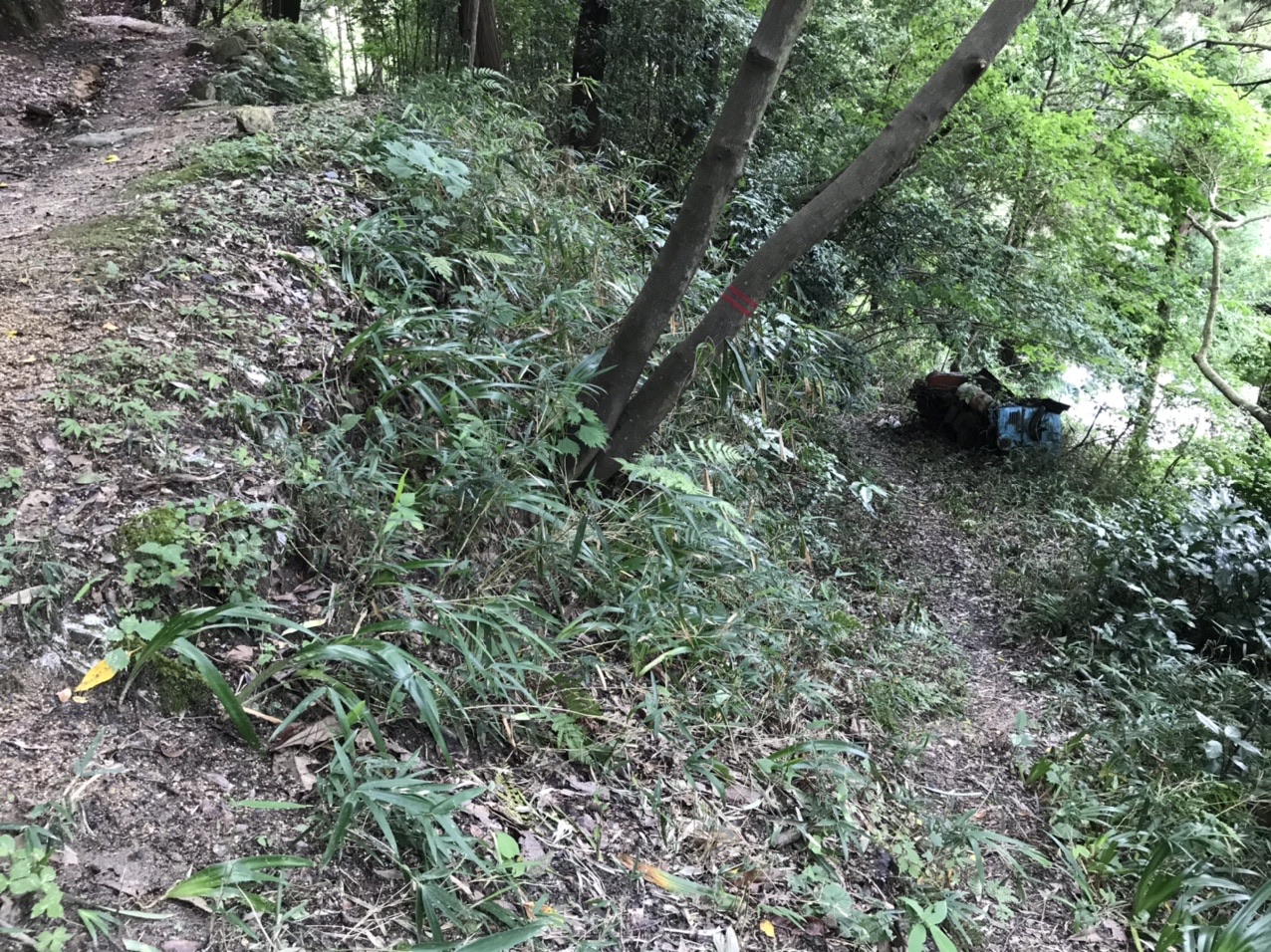 生駒山・神津嶽・大原山 ここを右におりていきます。