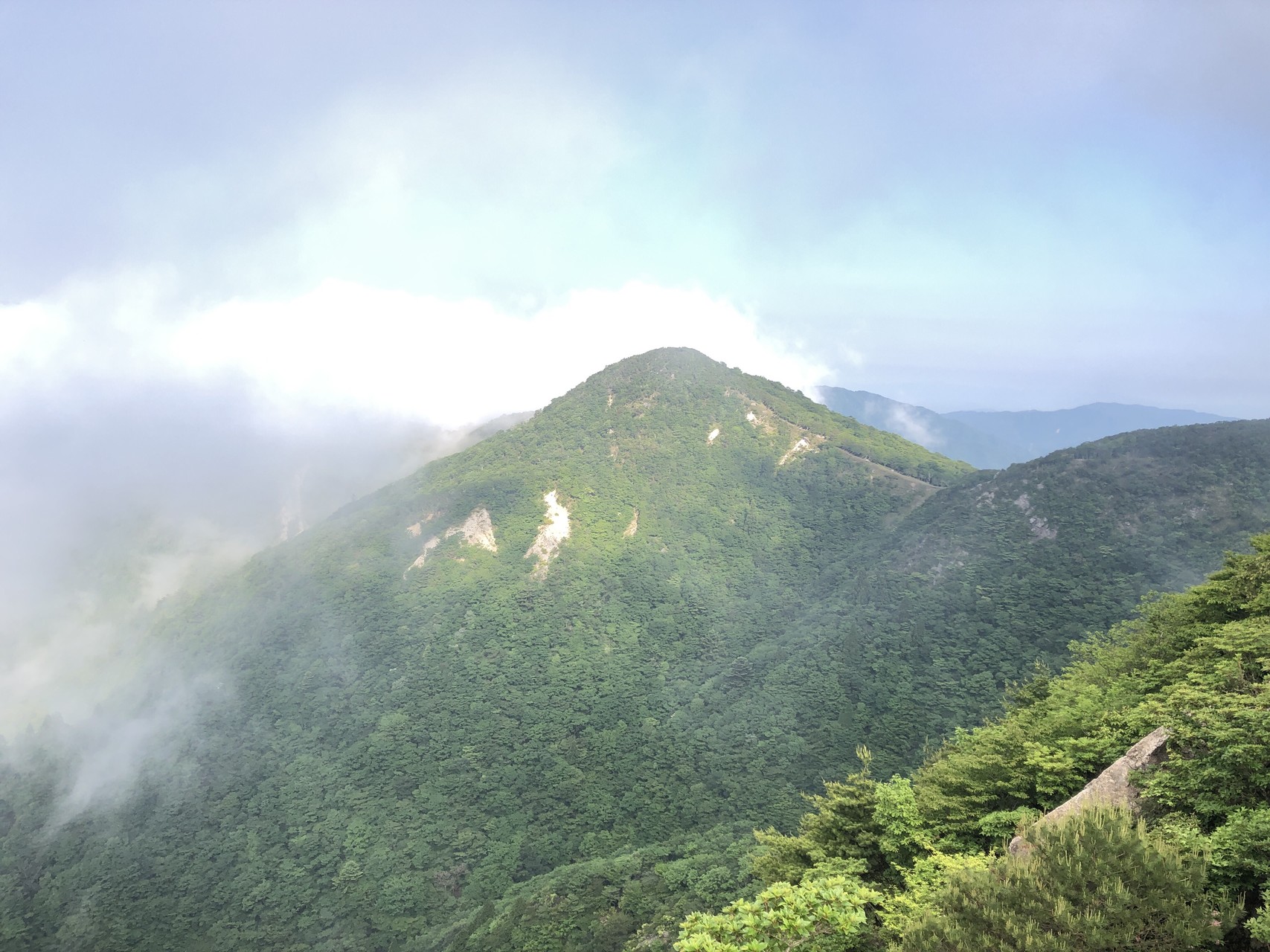 梅雨入り前の釈迦ヶ岳 | 釈迦ヶ岳(鈴鹿) |YAMAP あたらしい山を ...