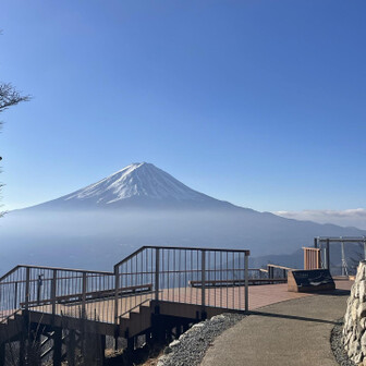 風もないし誰もいない。
最高やーん❣️
名残惜しい…またランチ持って来ようかな。