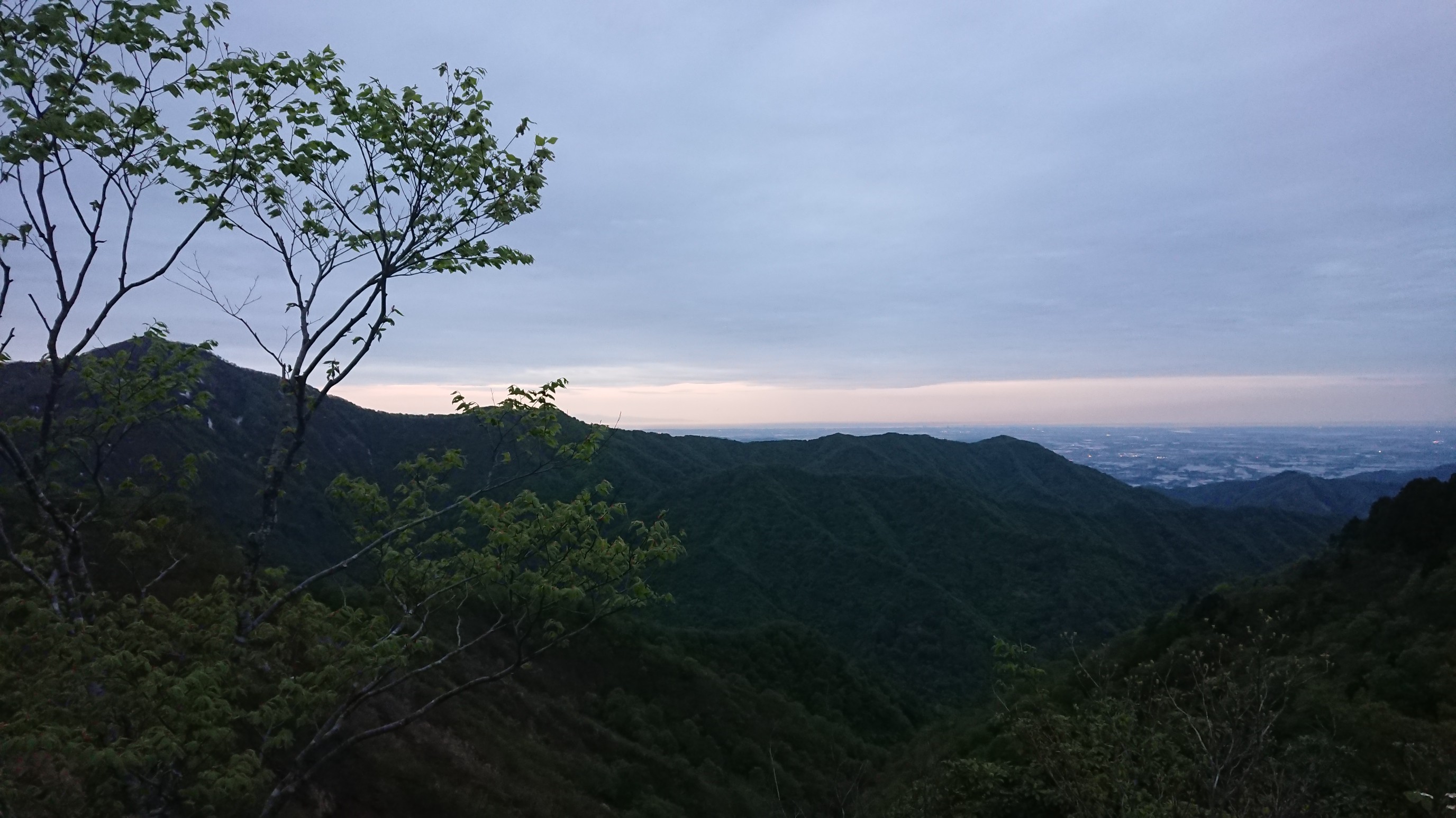 木六山・銀次郎山 白山から神戸山の尾根