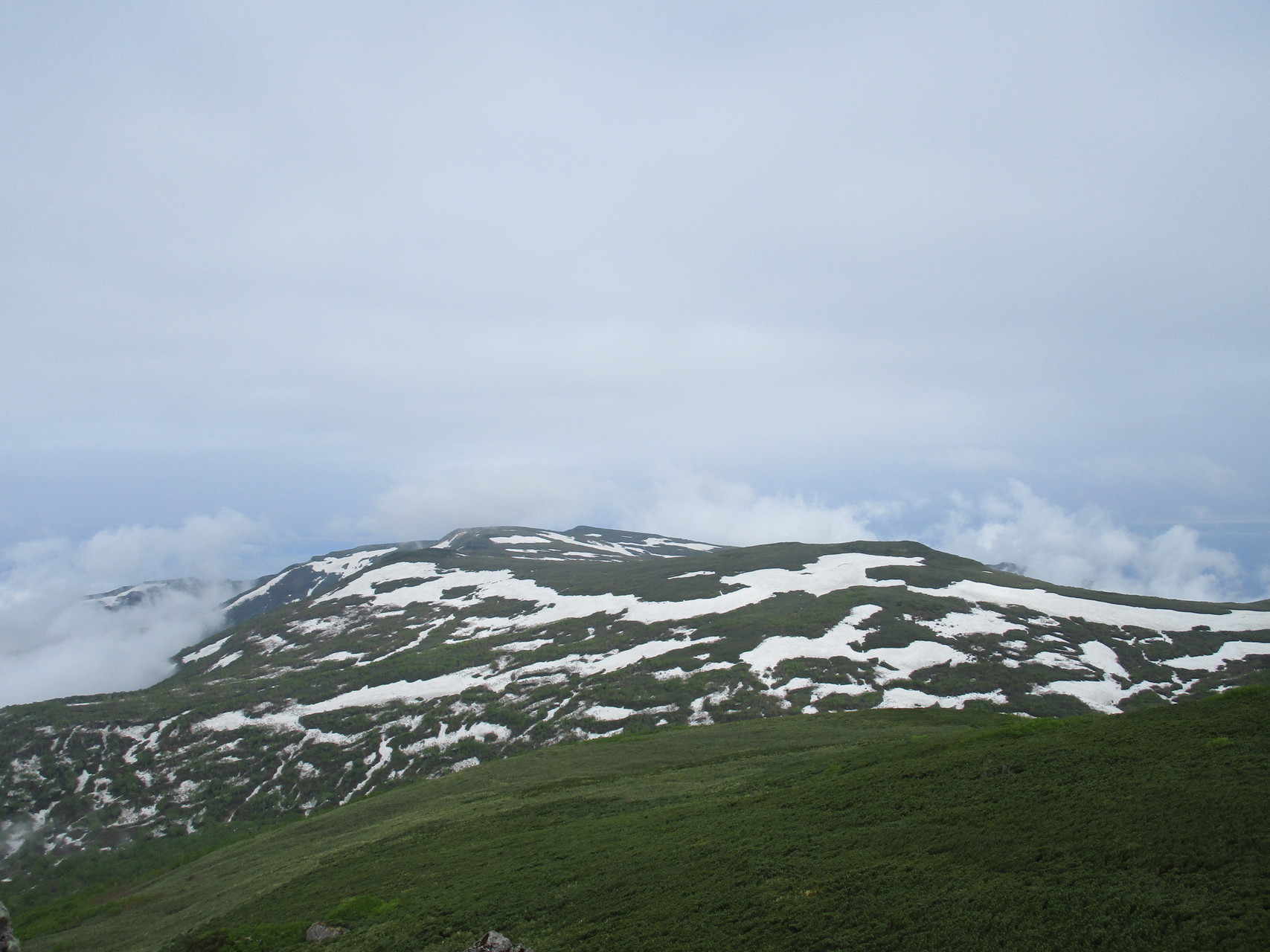 アンヌプリ 岩内岳のニセコ連峰縦走 久しぶりの長時間山行で疲れました おかちゃんさんのニセコアンヌプリ イワオヌプリ チセヌプリの活動データ Yamap ヤマップ
