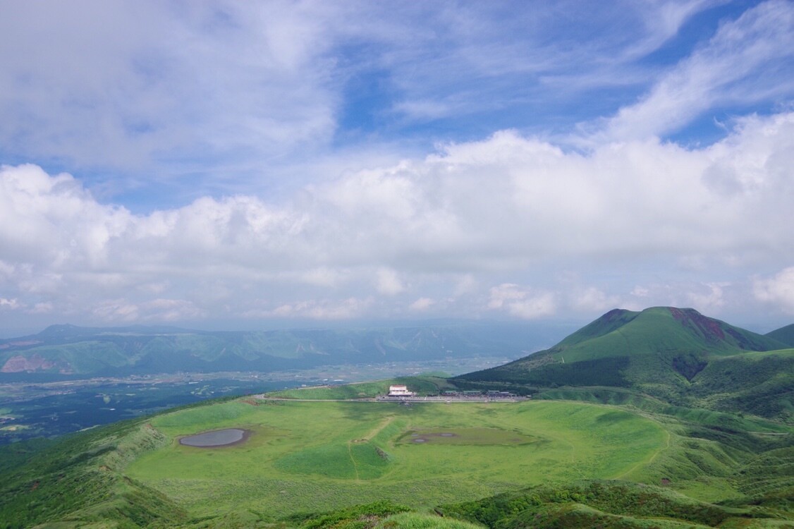 草千里ヶ浜をぶらりと歩く 烏帽子岳 阿蘇五岳 シンタロウさんの阿蘇山 高岳 根子岳の活動日記 Yamap ヤマップ