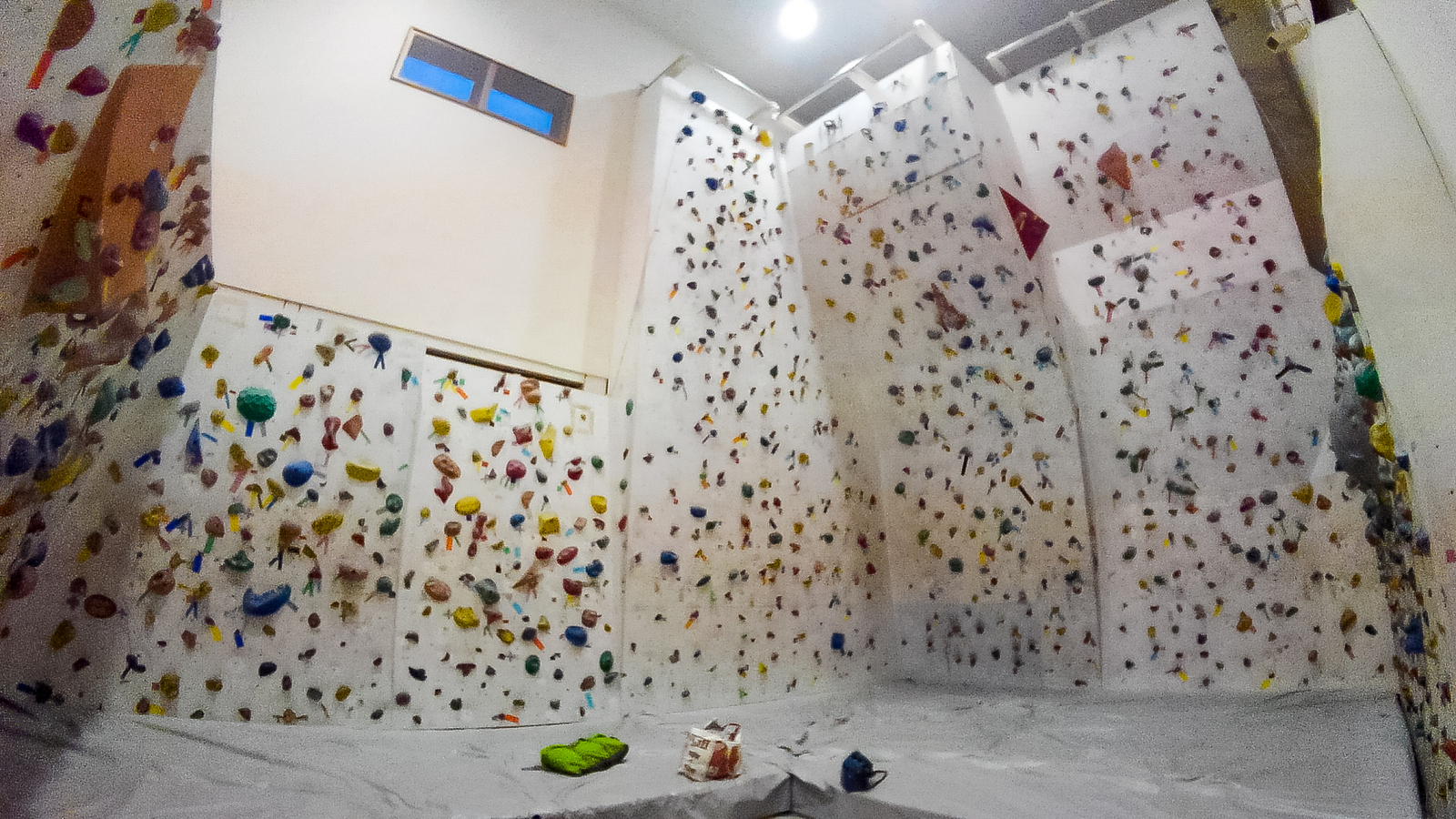 初 佐久平ロッククライミングセンター とちょこっと近況 あいさんの平尾富士 平尾山 閼伽流山 あかるさん の活動データ Yamap ヤマップ