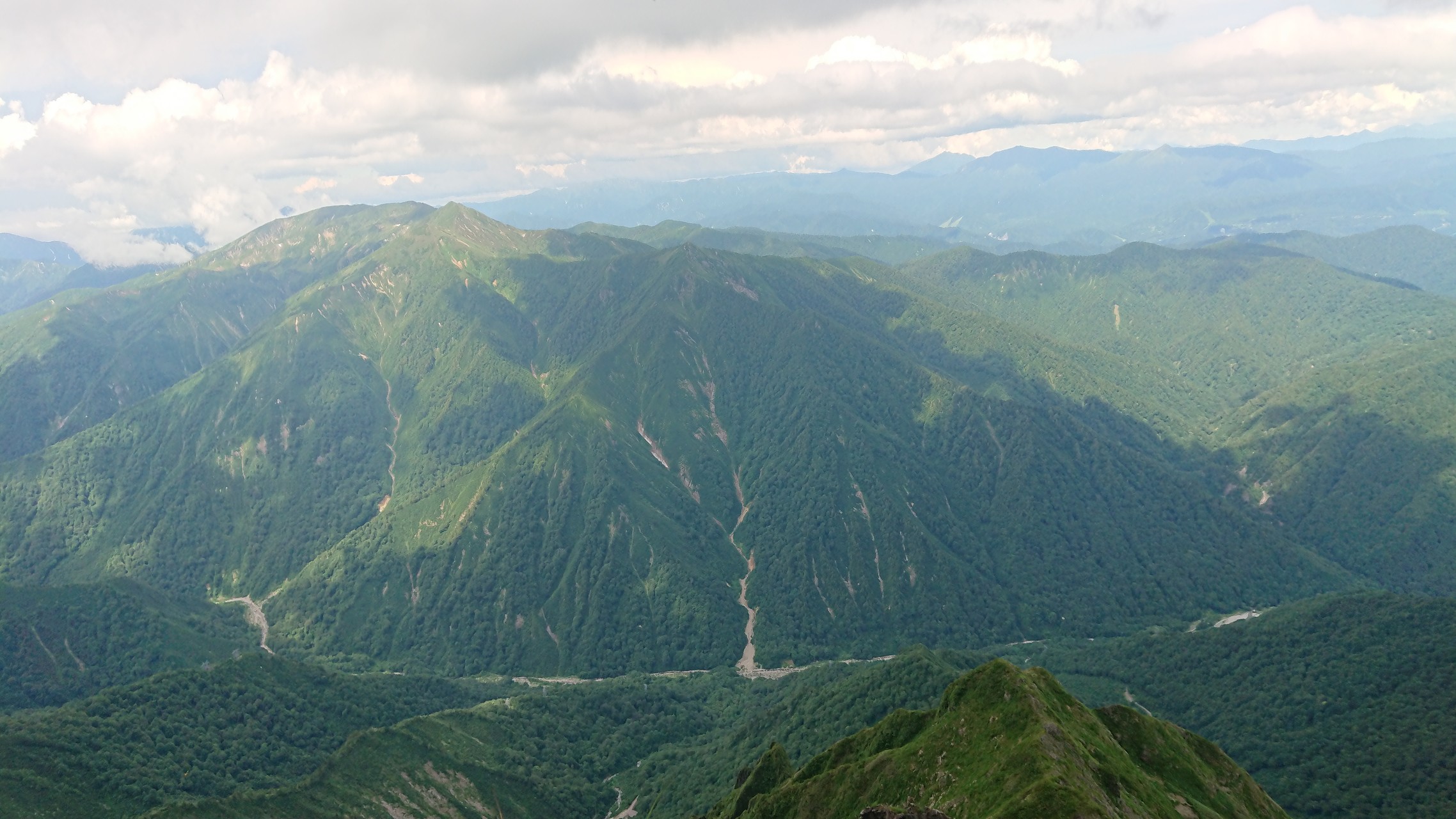 谷川岳 土合駅 ロープウェイ 天神平 トマの耳 オキの耳 とおるさんの谷川岳 七ツ小屋山 大源太山の活動データ Yamap ヤマップ