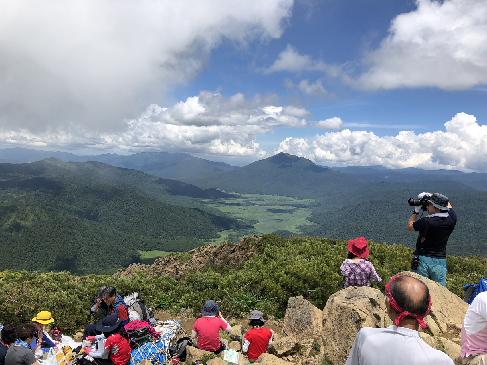 花がすごかった 至仏山 ホソバヒナウスユキソウ今年も出合えました トレッキングさんの至仏山 悪沢岳 笠ヶ岳の活動データ Yamap ヤマップ